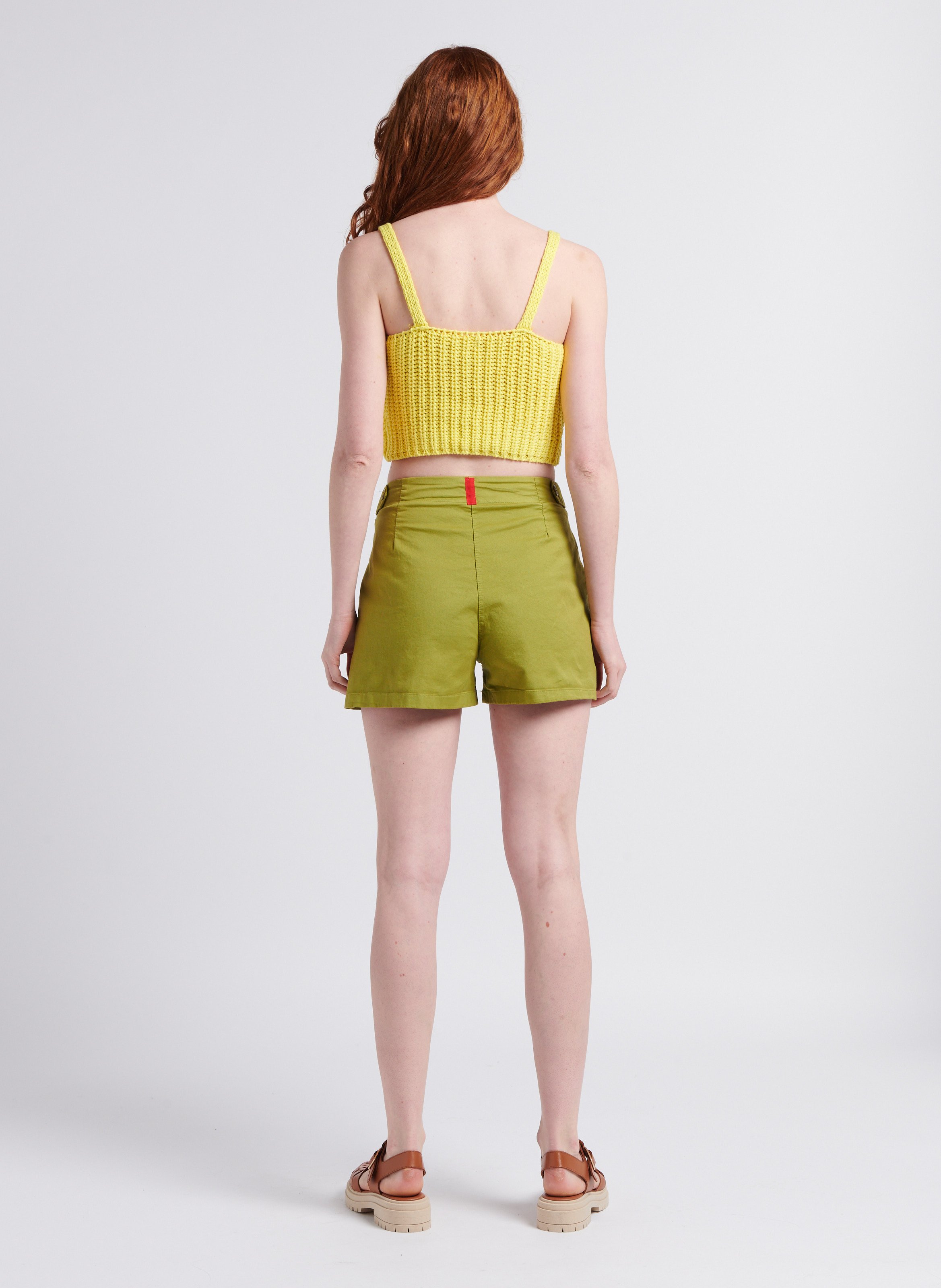 Top court tricot col V en coton mélangé  DR BLOOM Jaune