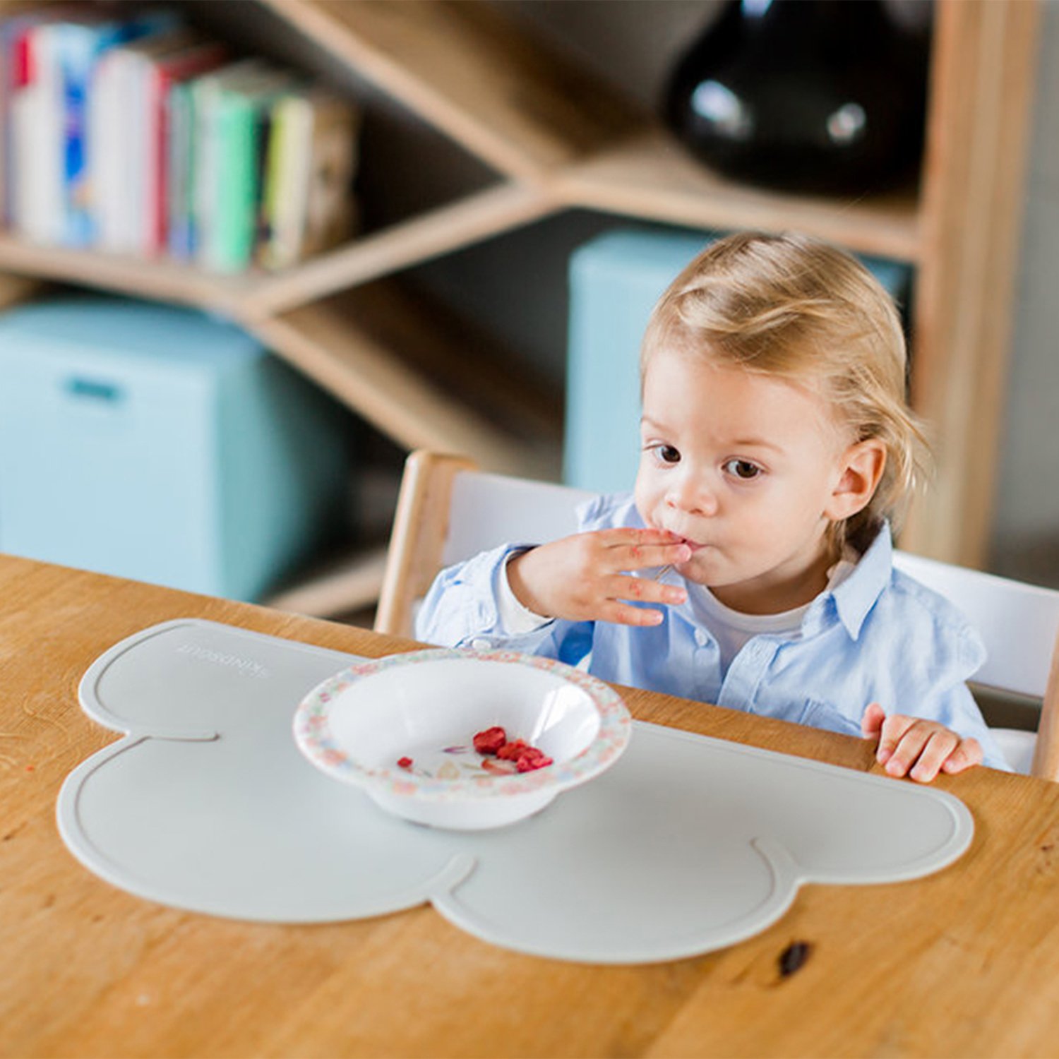 Cloud silicone placemat KINDSGUT Grey