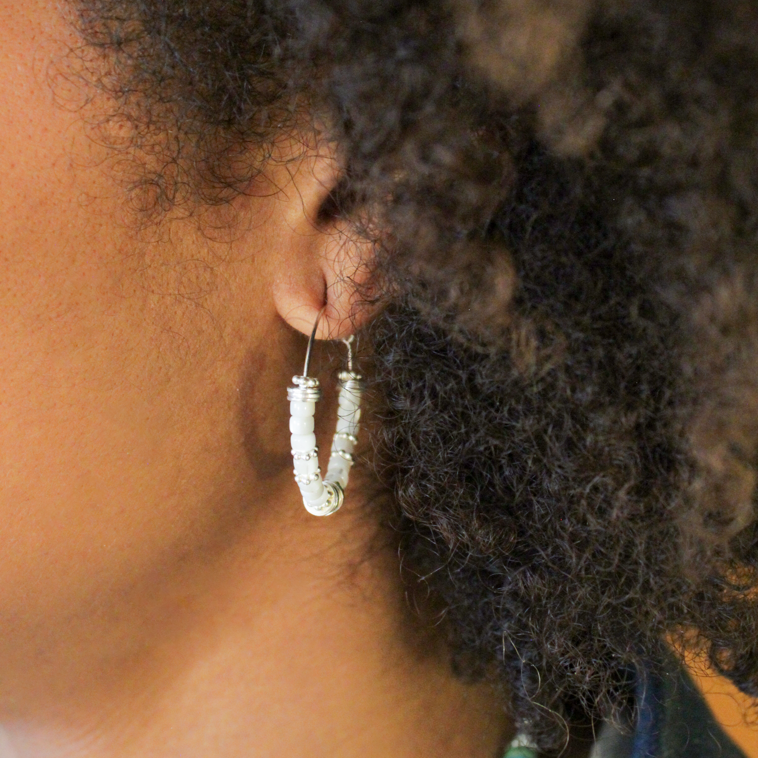 Heishi hoop earrings - Joanne L'ATELIER DES DAMES Silver