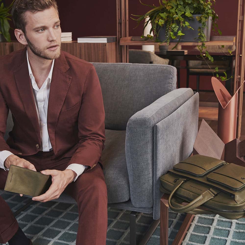 Babylon leather wallet PIQUADRO Black