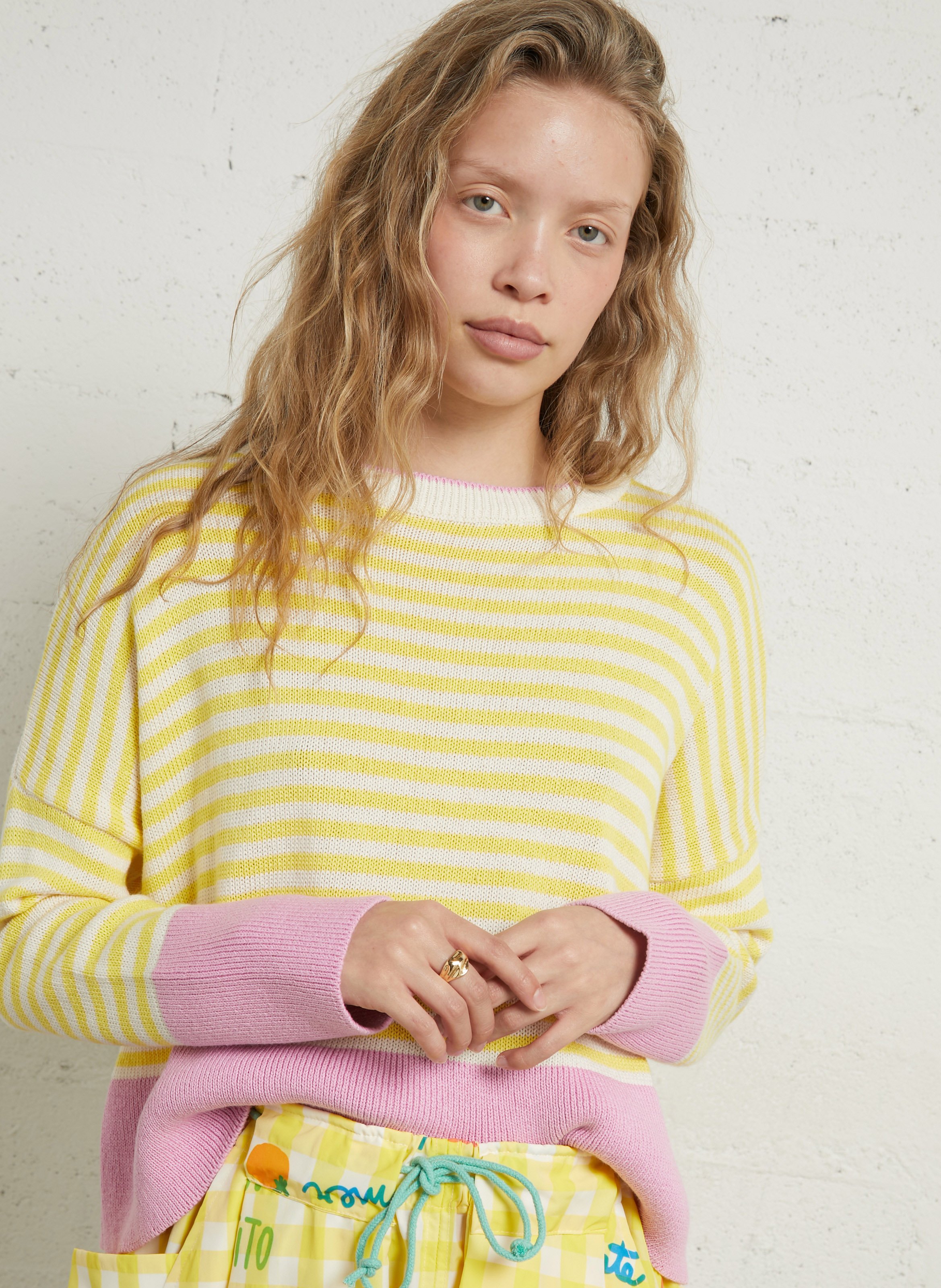 Straight cotton-blend sweater with round neck DR BLOOM Yellow