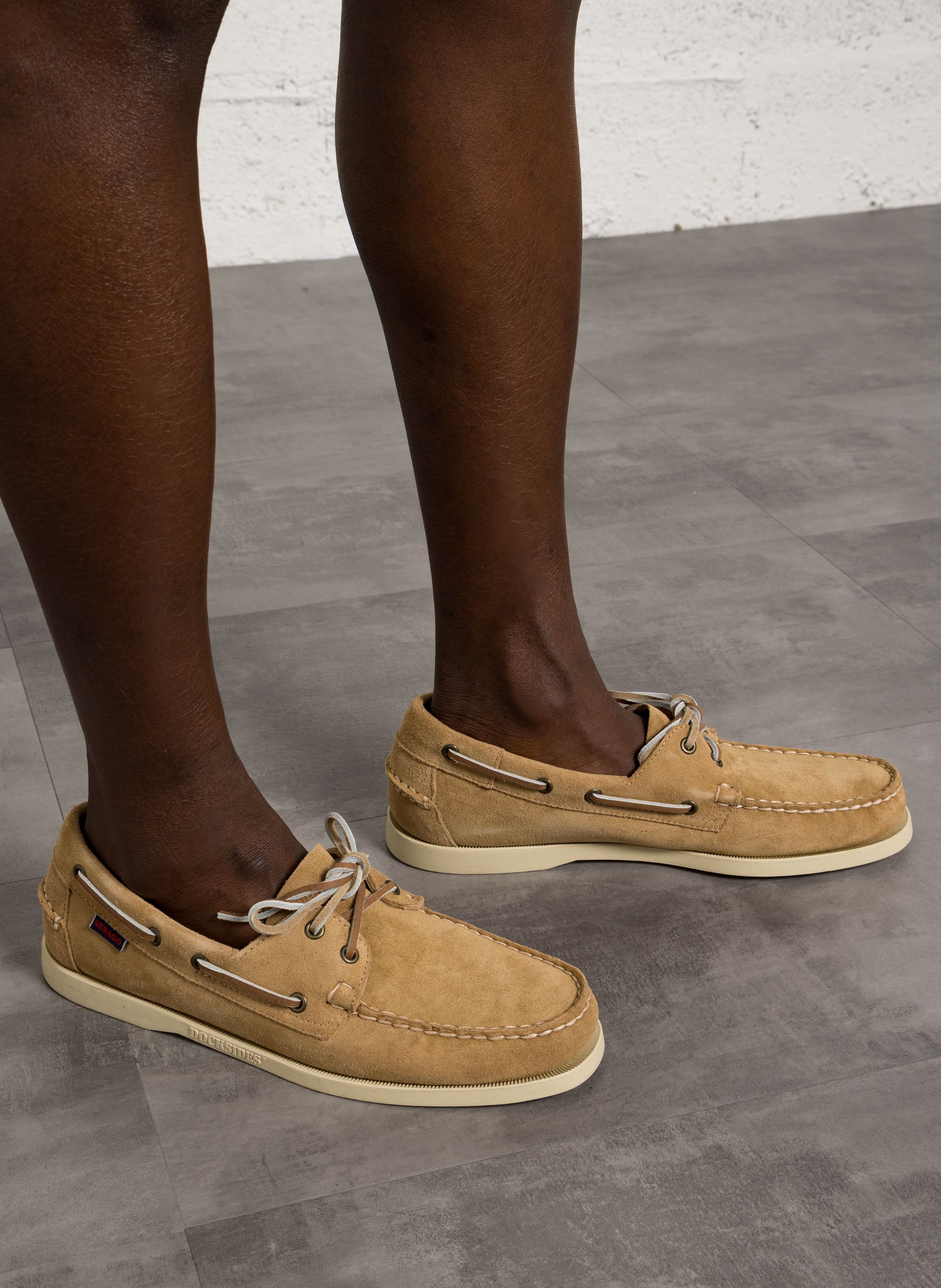 Veterschoenen van suède leer SEBAGO Beige