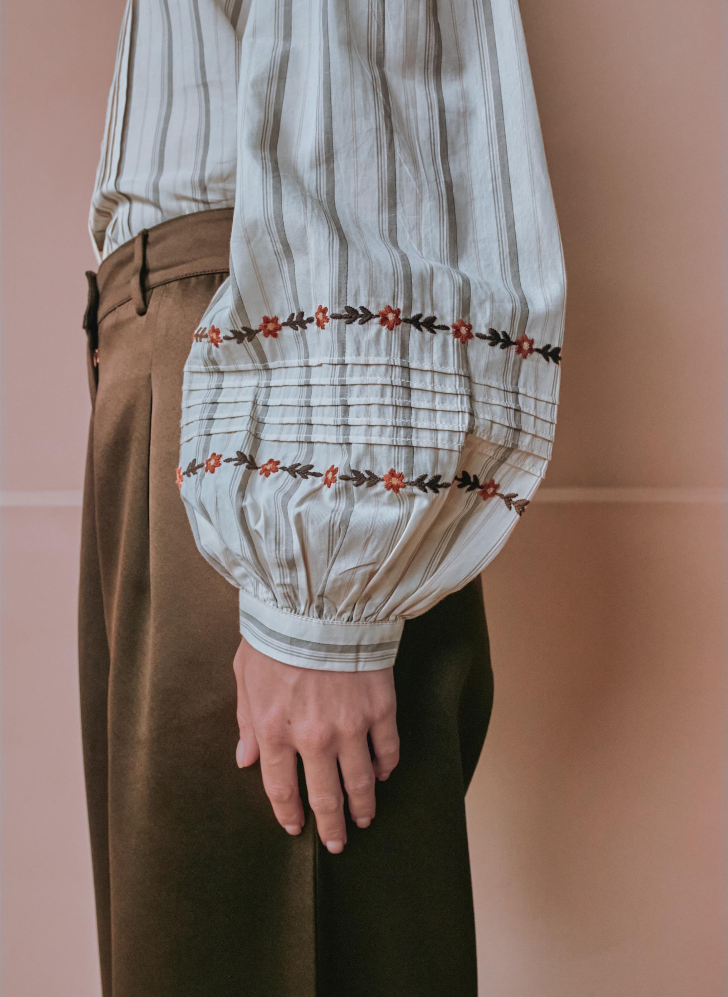 Baumwollbluse mit Rundhalskragen EMILE ET IDA Beige