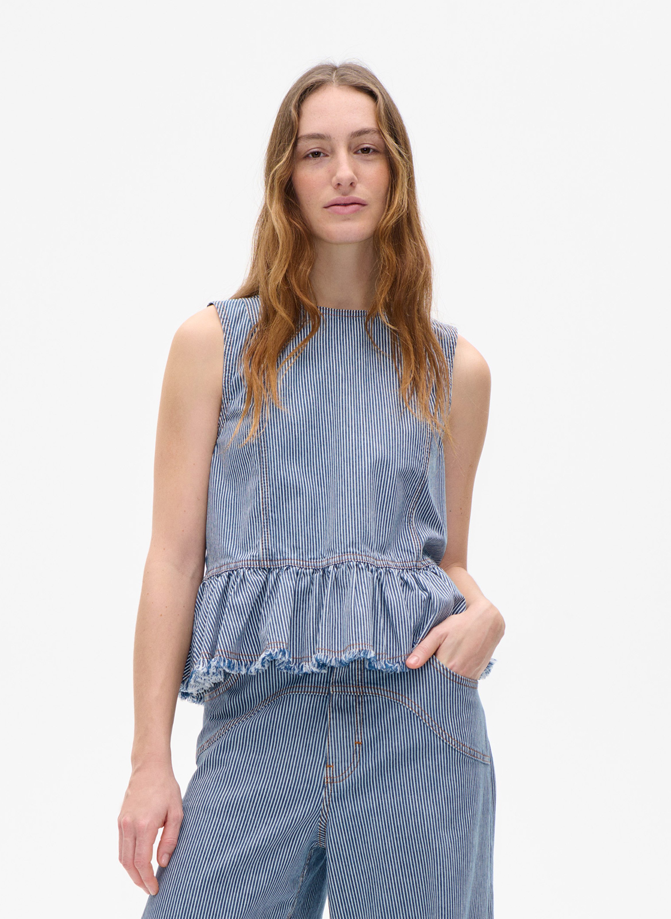 Oversized top met ronde hals van biologisch katoenmix. BAUM UND PFERDGARTEN Blauw