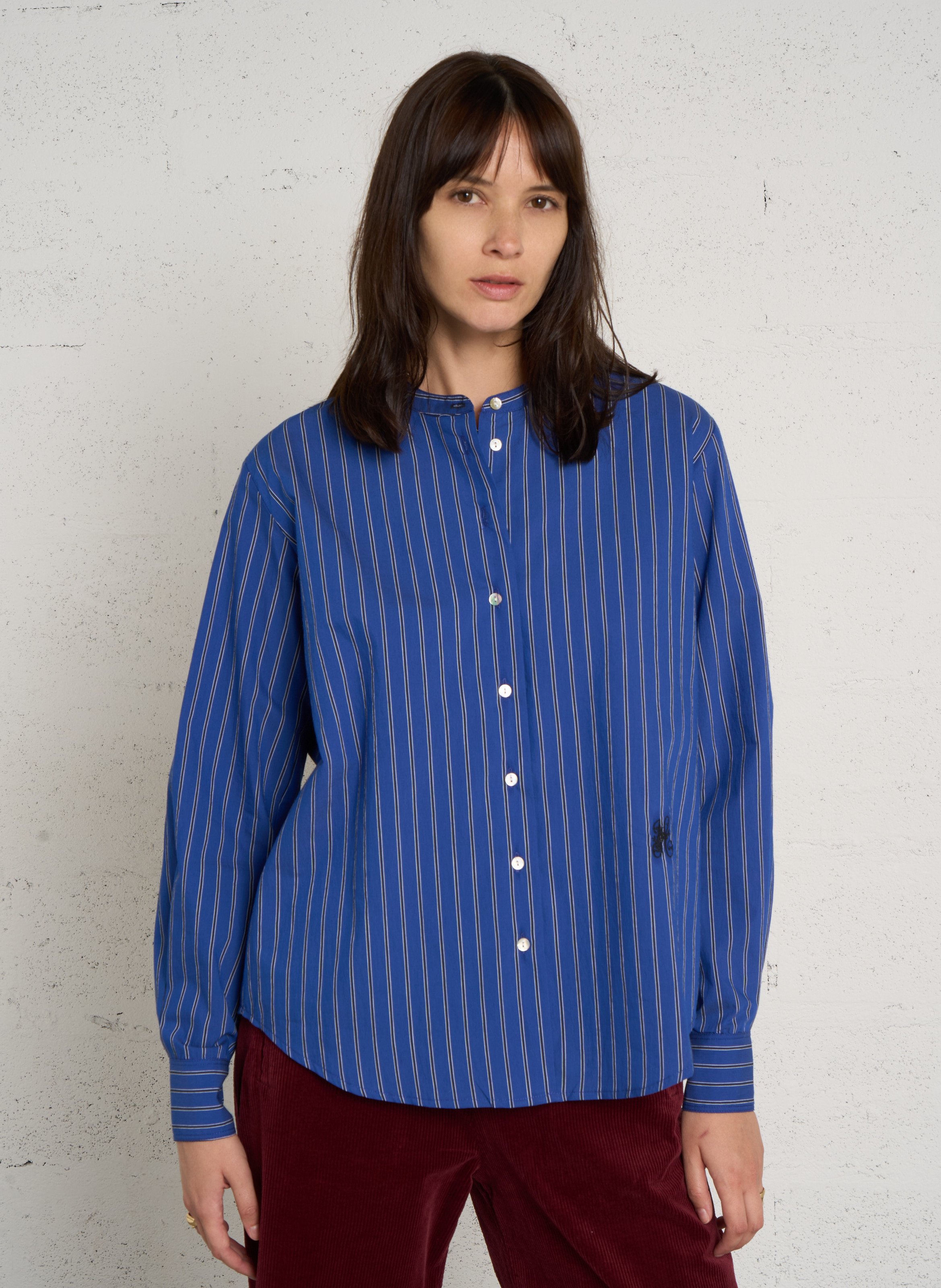 Wijde katoenen blouse met ronde hals en kraag HOD PARIS Blauw