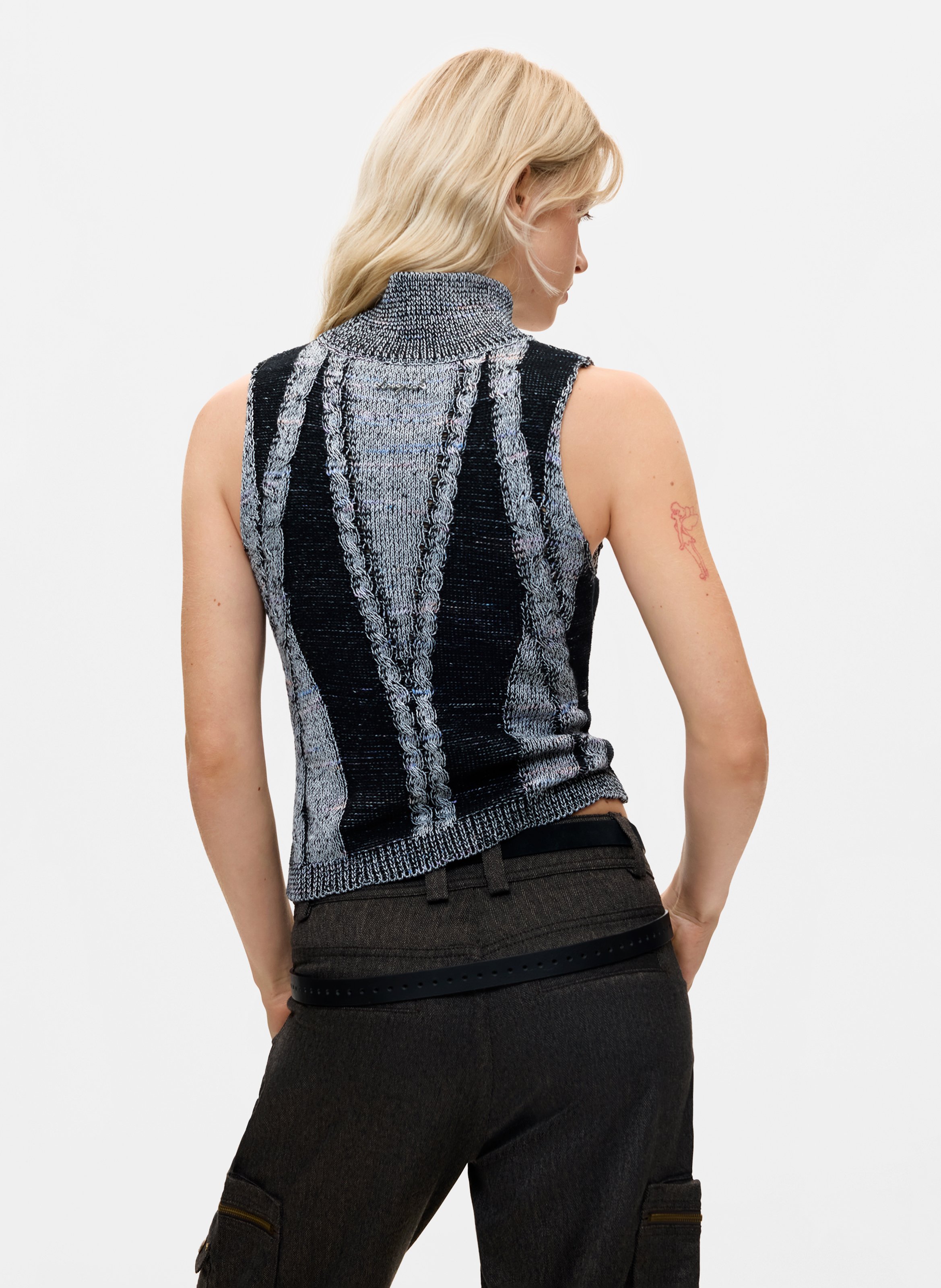 Pull col montant sans manches en maille DESIGUAL Gris