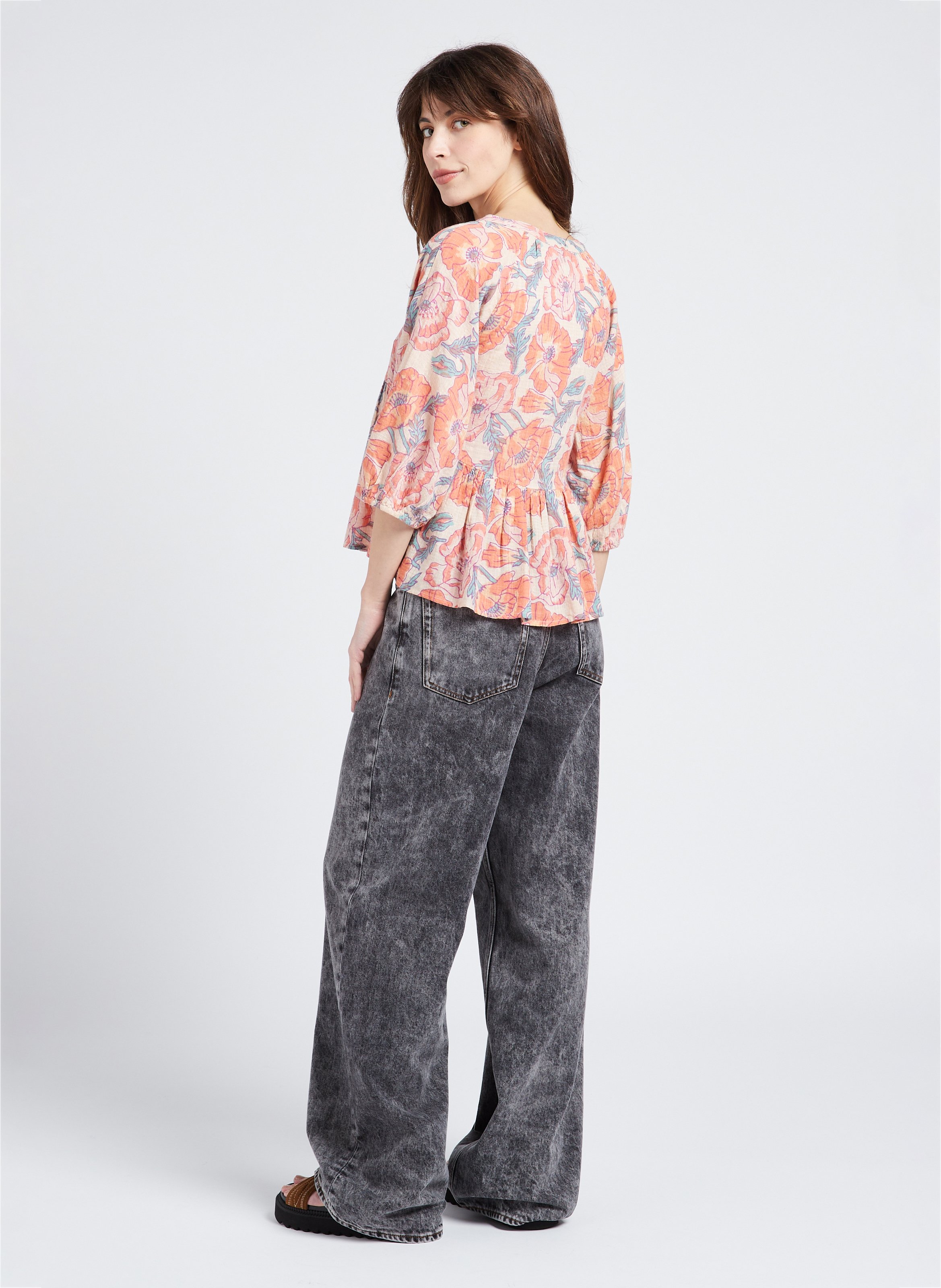 Loose-fit cotton-blend V-neck blouse SWILDENS White