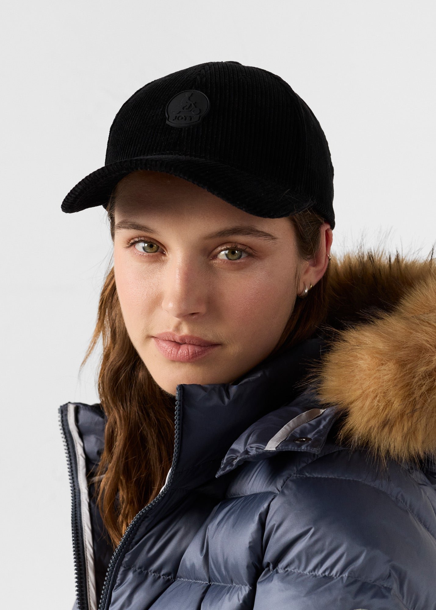 Velvet Cirrus Cap JOTT Black