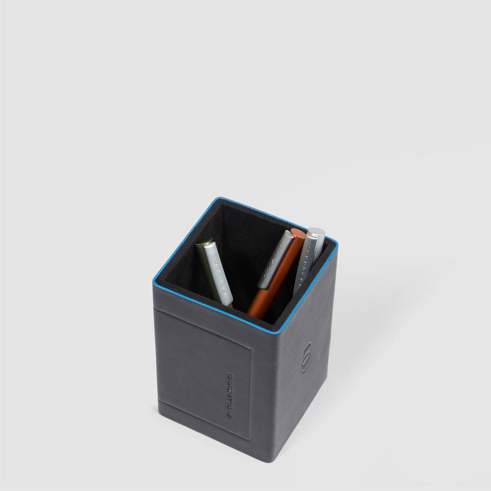 Leather pen holder PIQUADRO Black