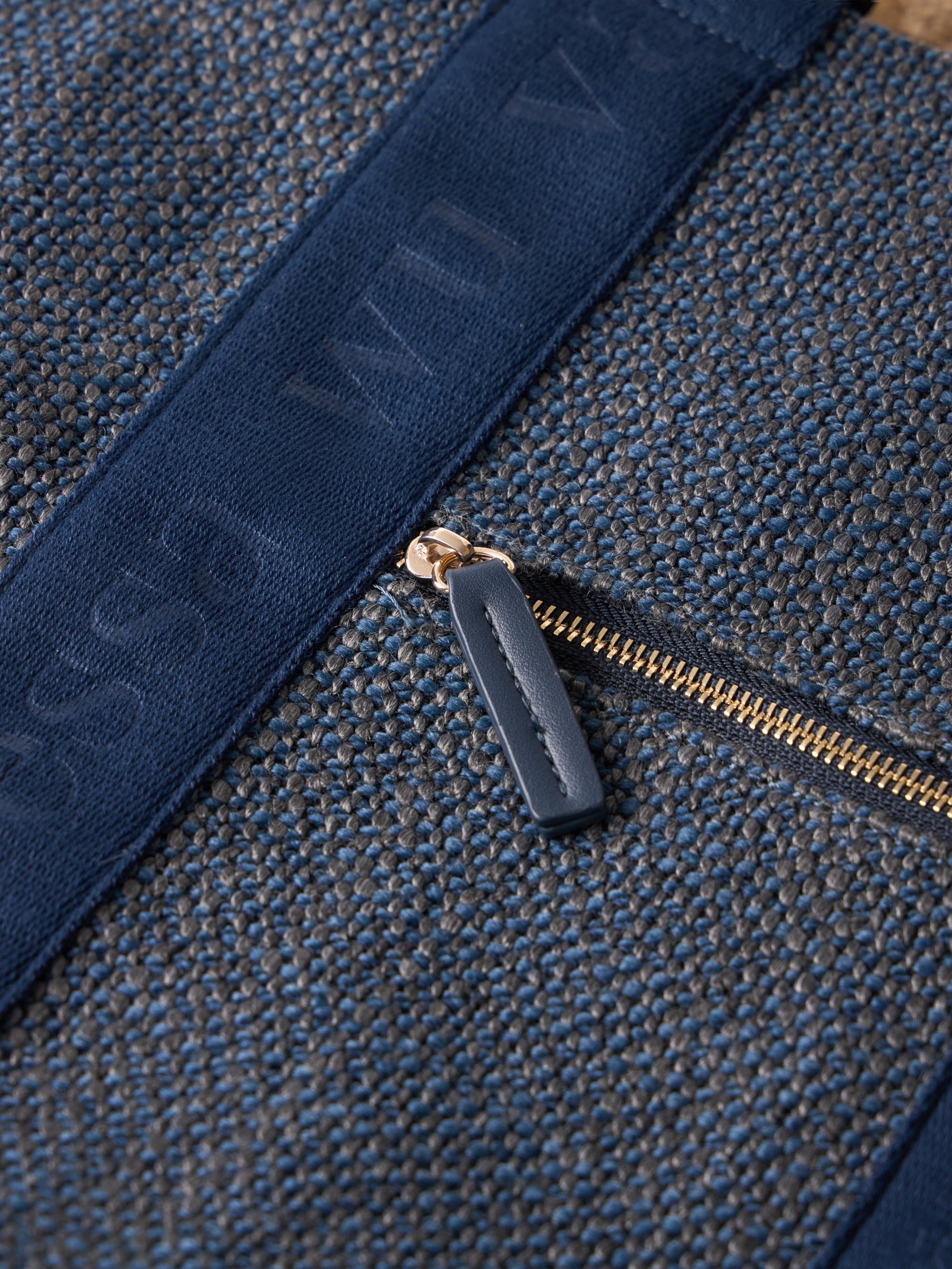 Oversized tote bag with handles | Blue VANESSA WU Women