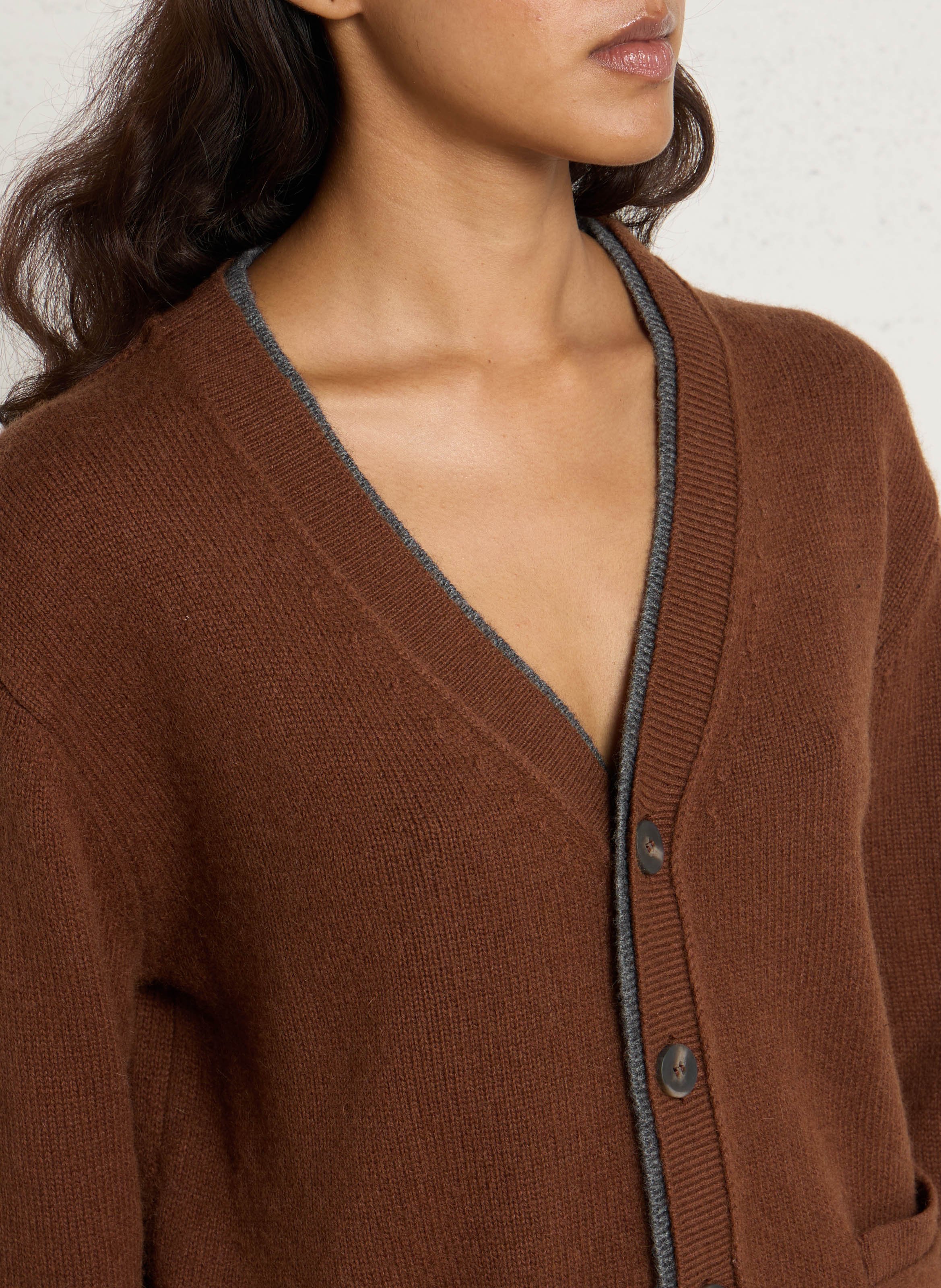 Weiter Cardigan mit V-Ausschnitt aus Wolle MAISON 123 Beige