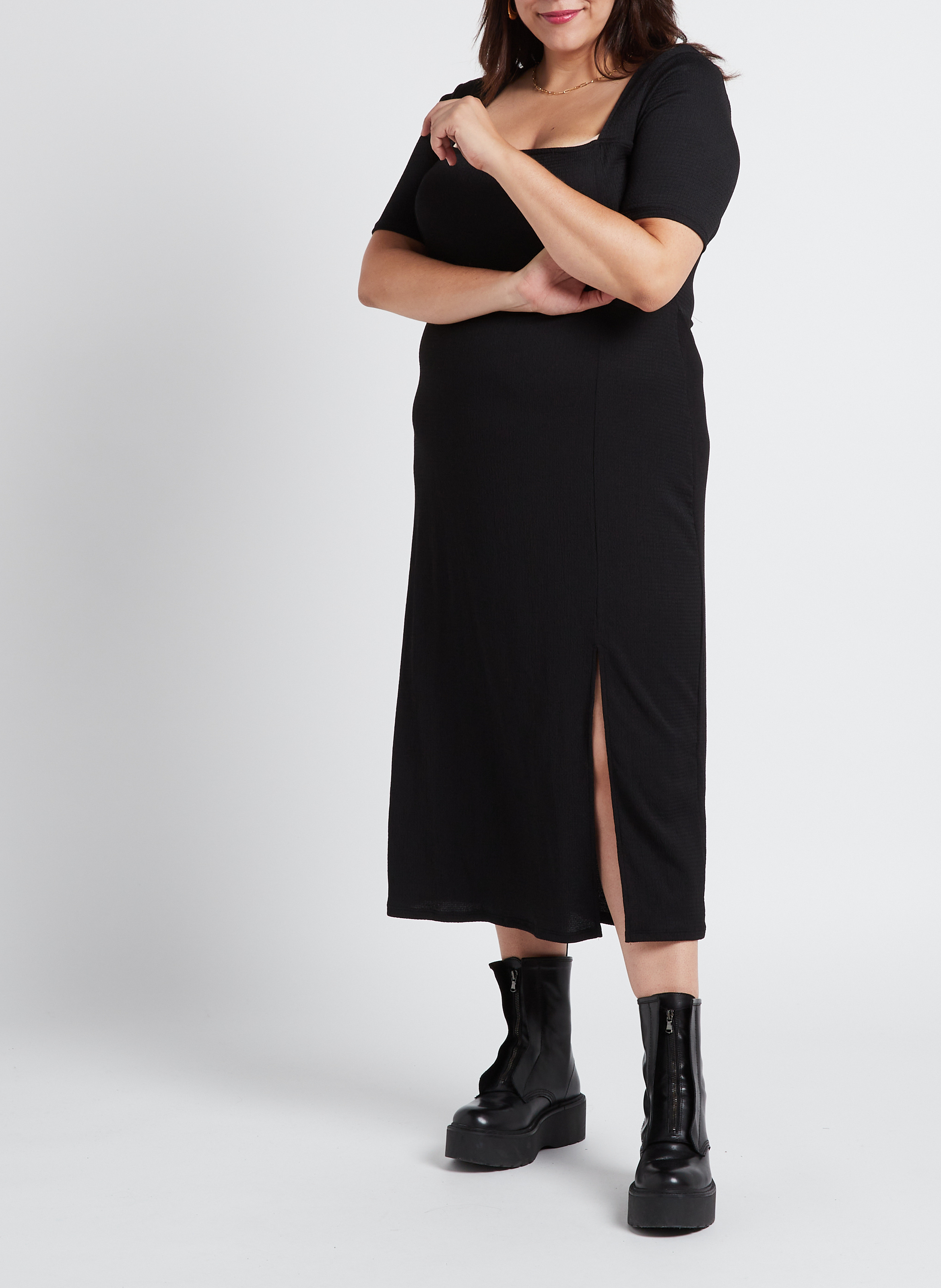 Halflange jurk met vierkante hals GINA TRICOT Zwart