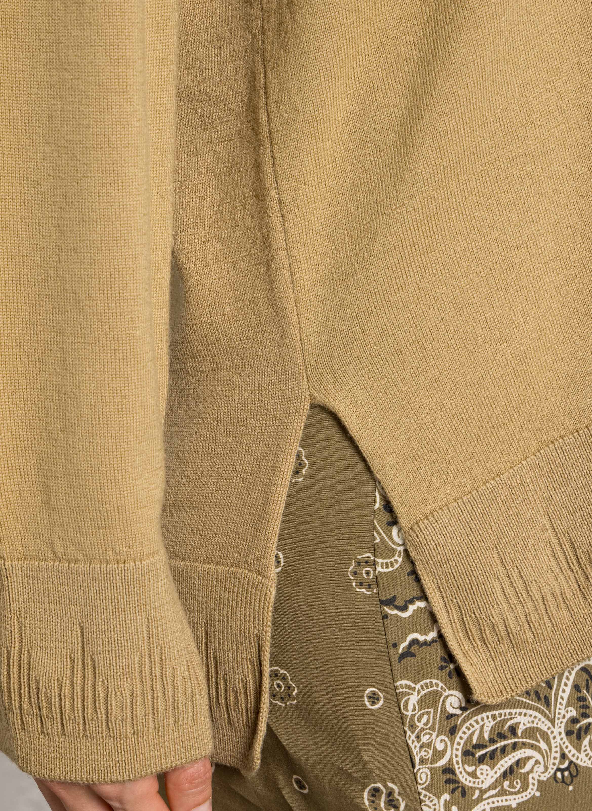 Loose-fit wool V-neck sweater MAISON ANJE Beige