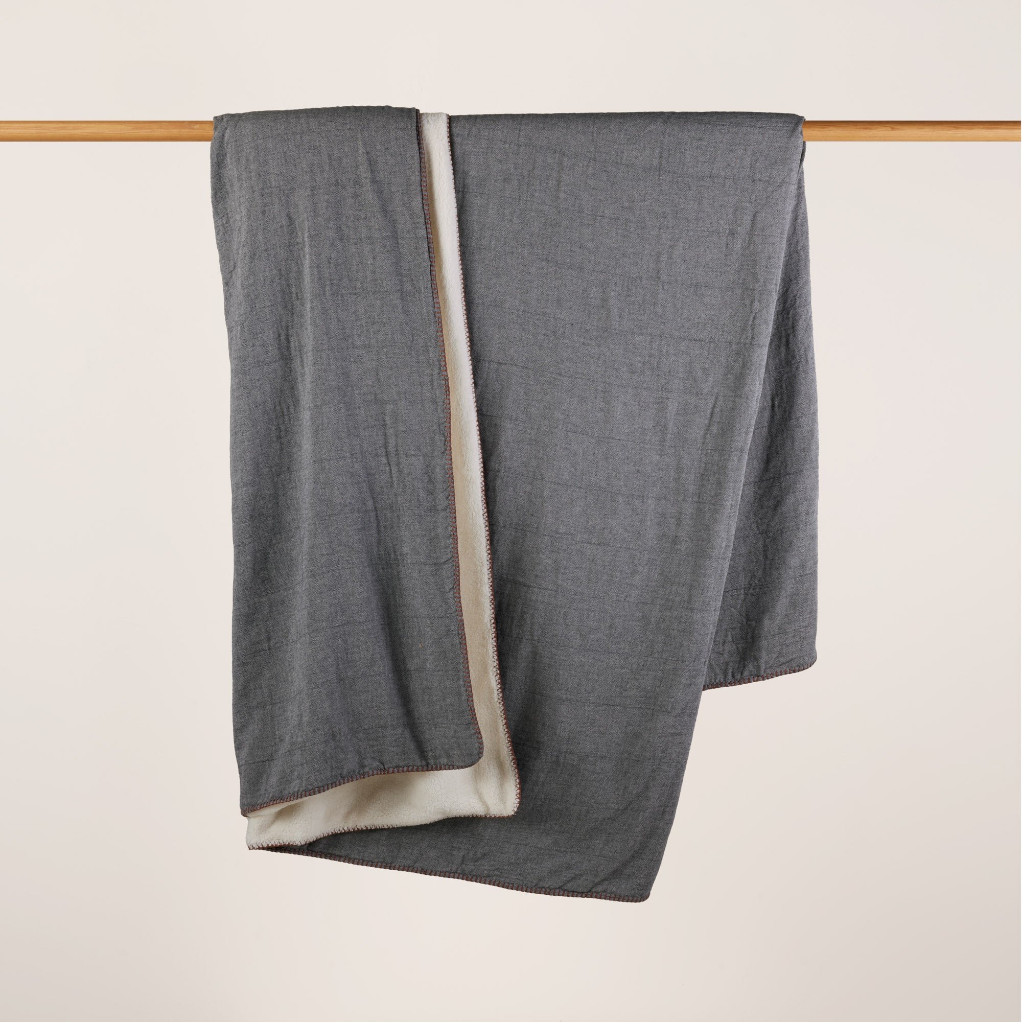 Bedspread MADURA Black