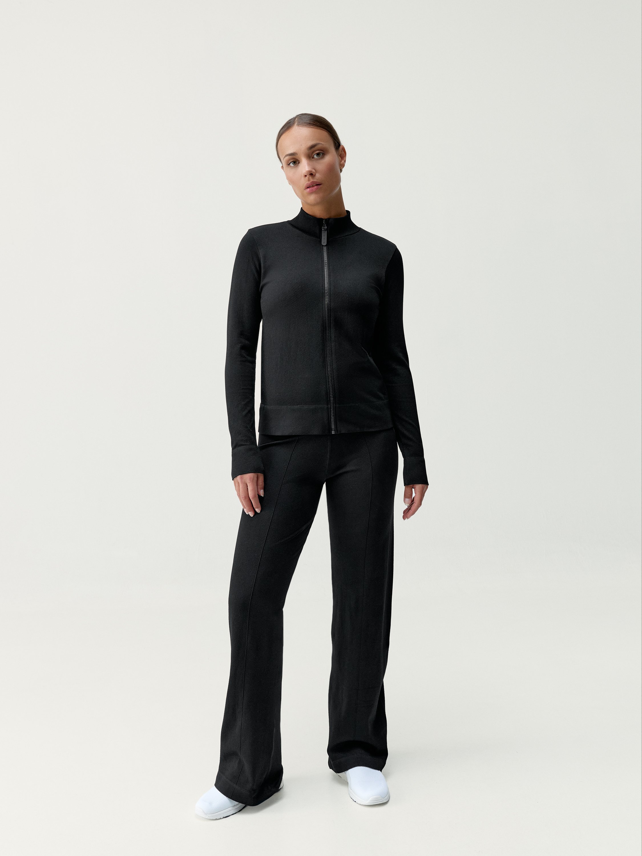 Performance jacket BORN LIVING YOGA