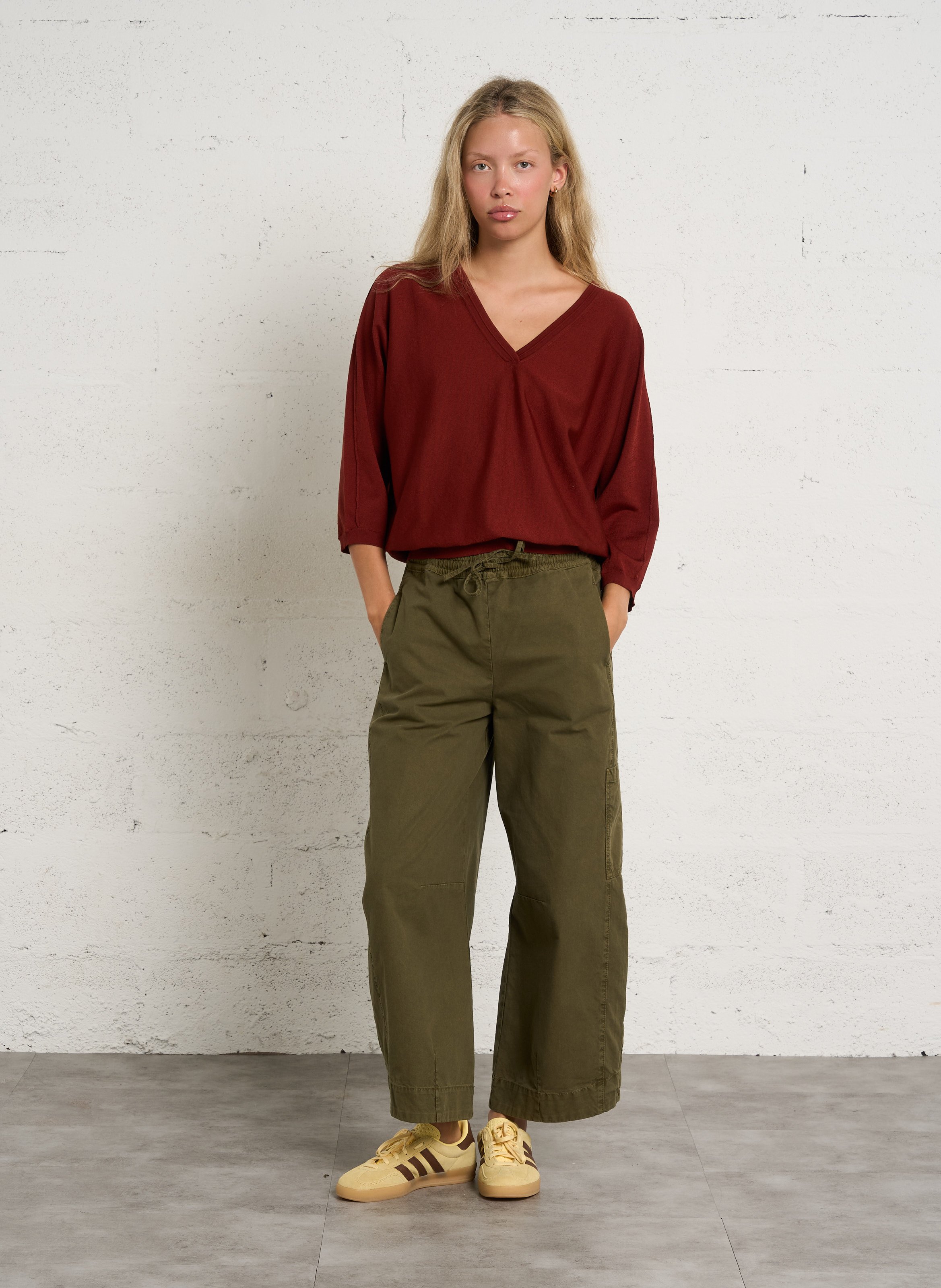 Straight-cut V-neck knit sweater MAISON 123 Red