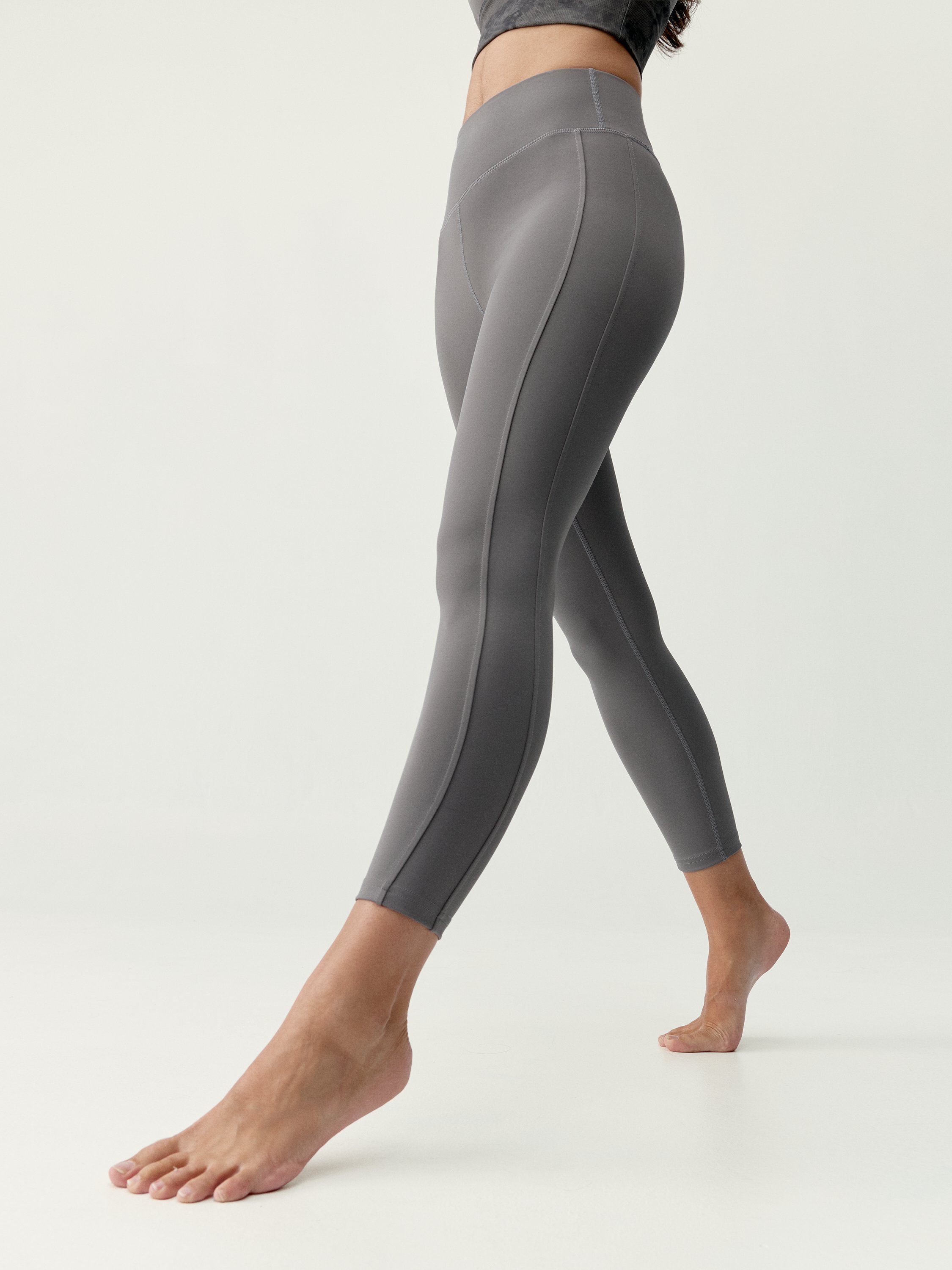 Women's high-rise quick-drying sports leggings BORN Brown