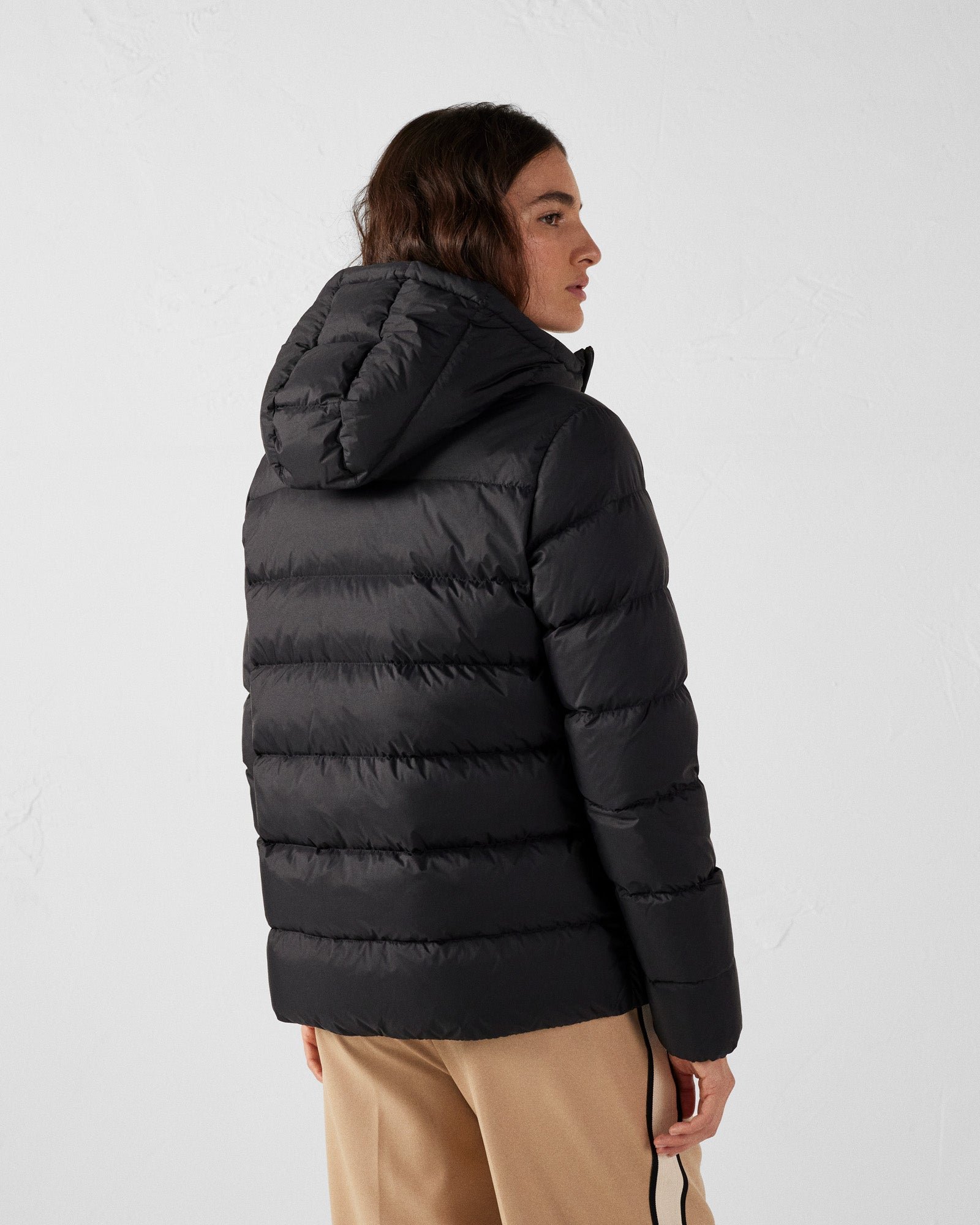 Johanna hooded straight puffer jacket JOTT Black