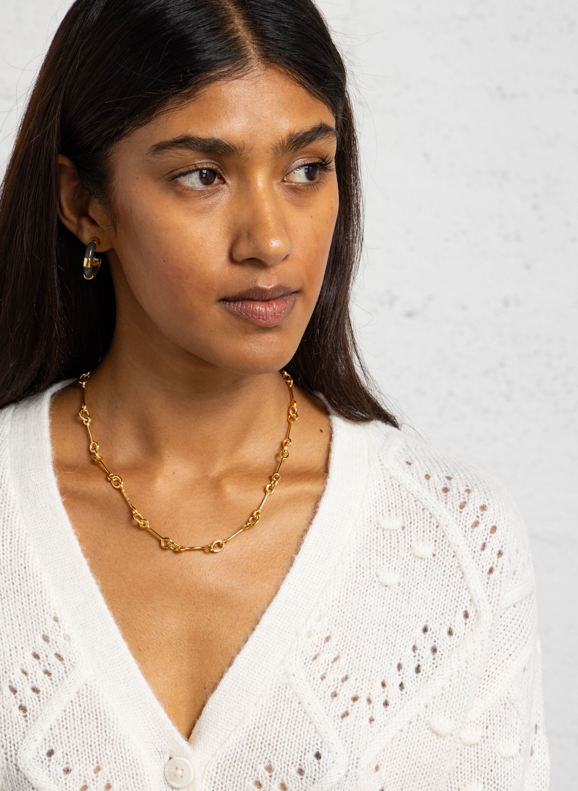 Collier en chaine ras du cou FEEKA Doré