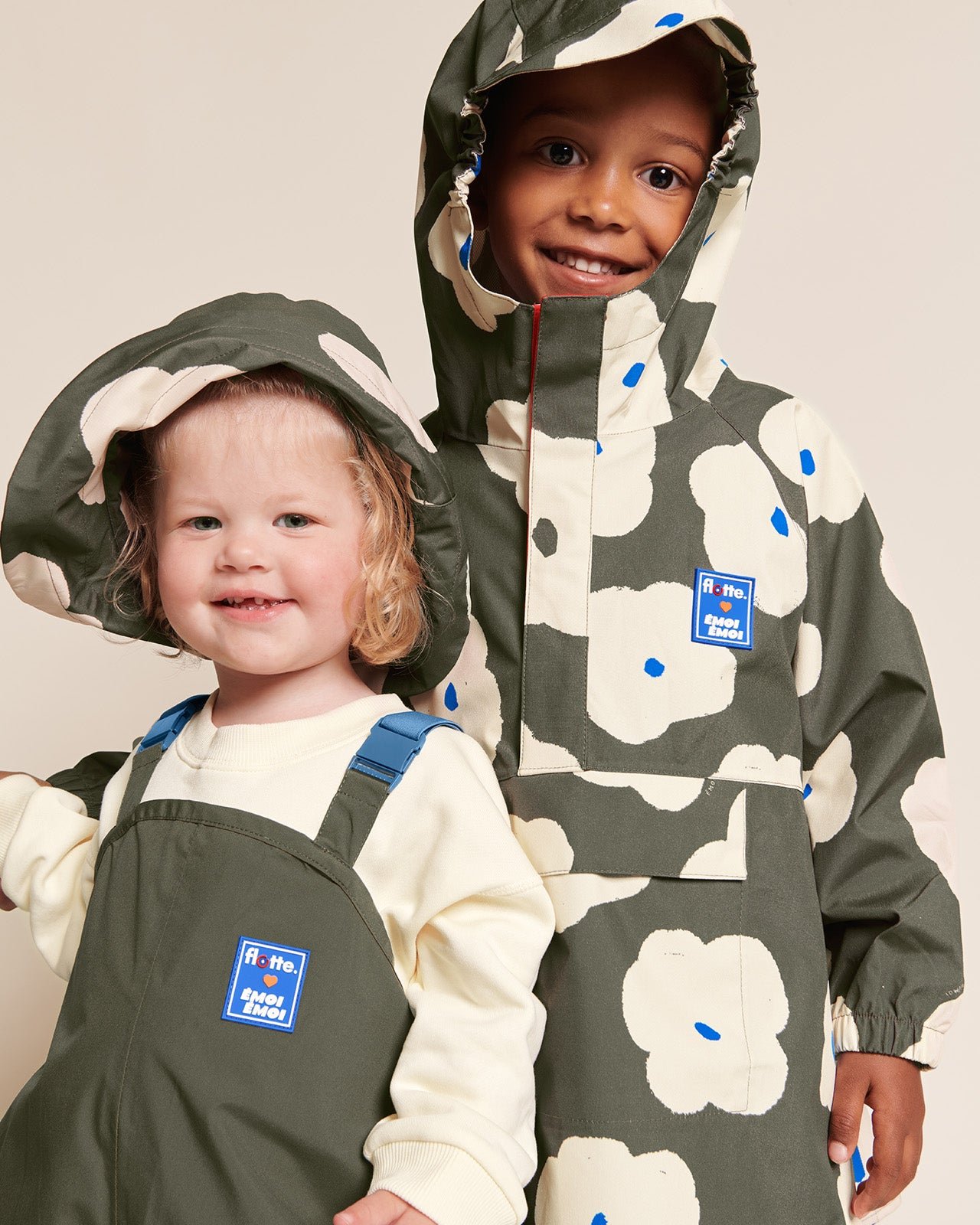 The rain cape with anemones clouds EMOI EMOI Green