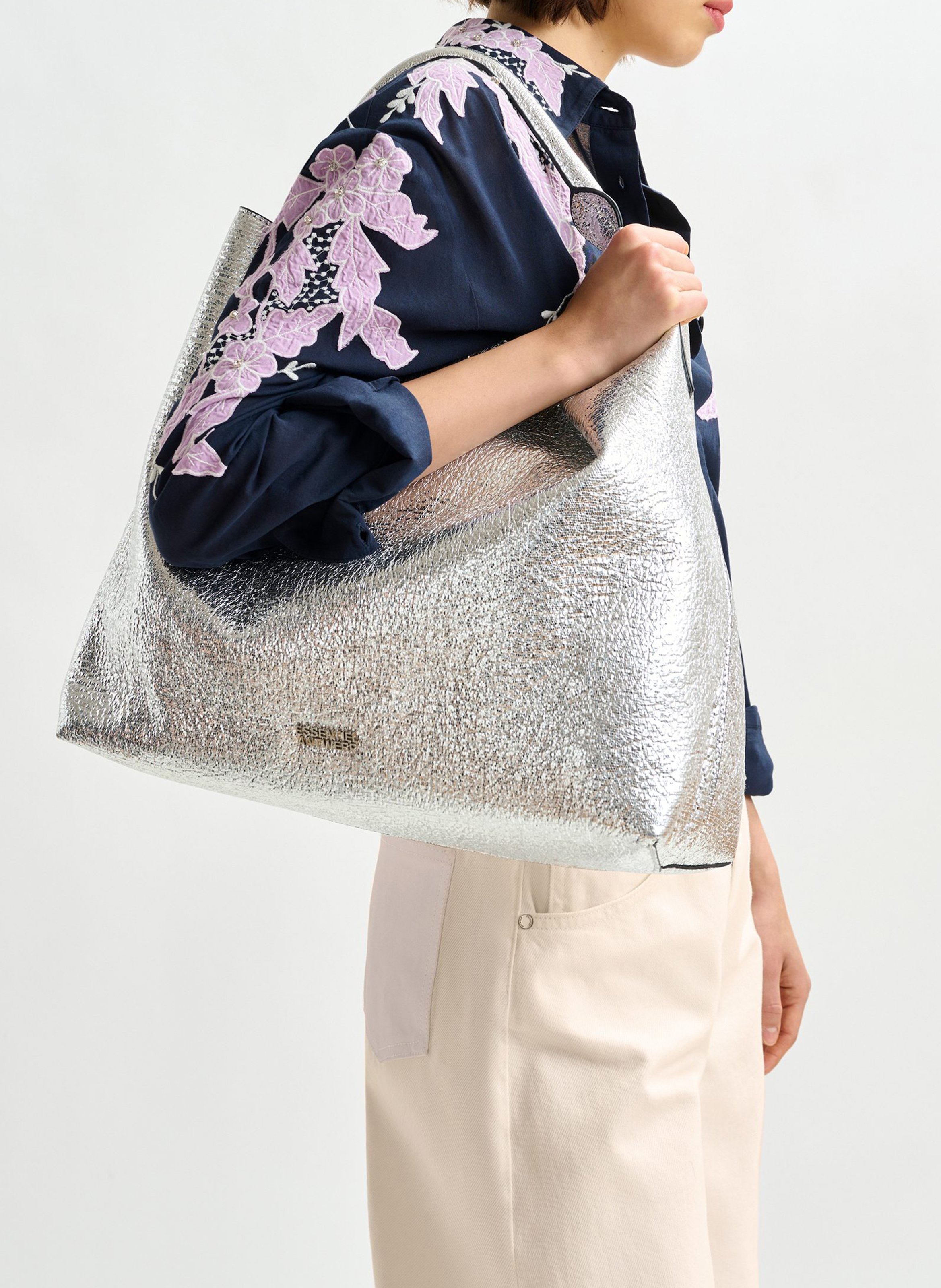 Oversized shirt with flower embroidery ESSENTIEL ANTWERP Blue