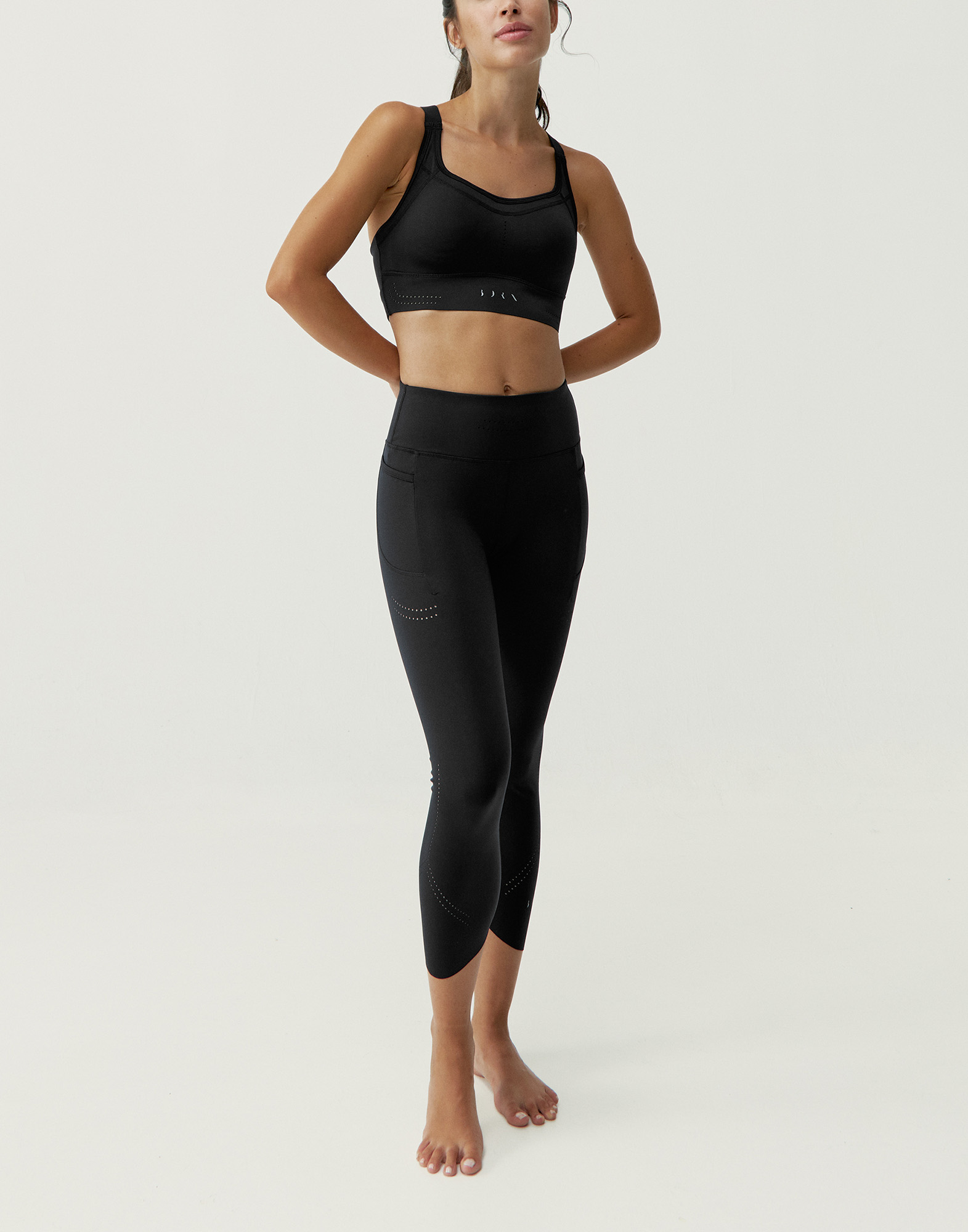 High support performance sports bra BORN LIVING YOGA Black