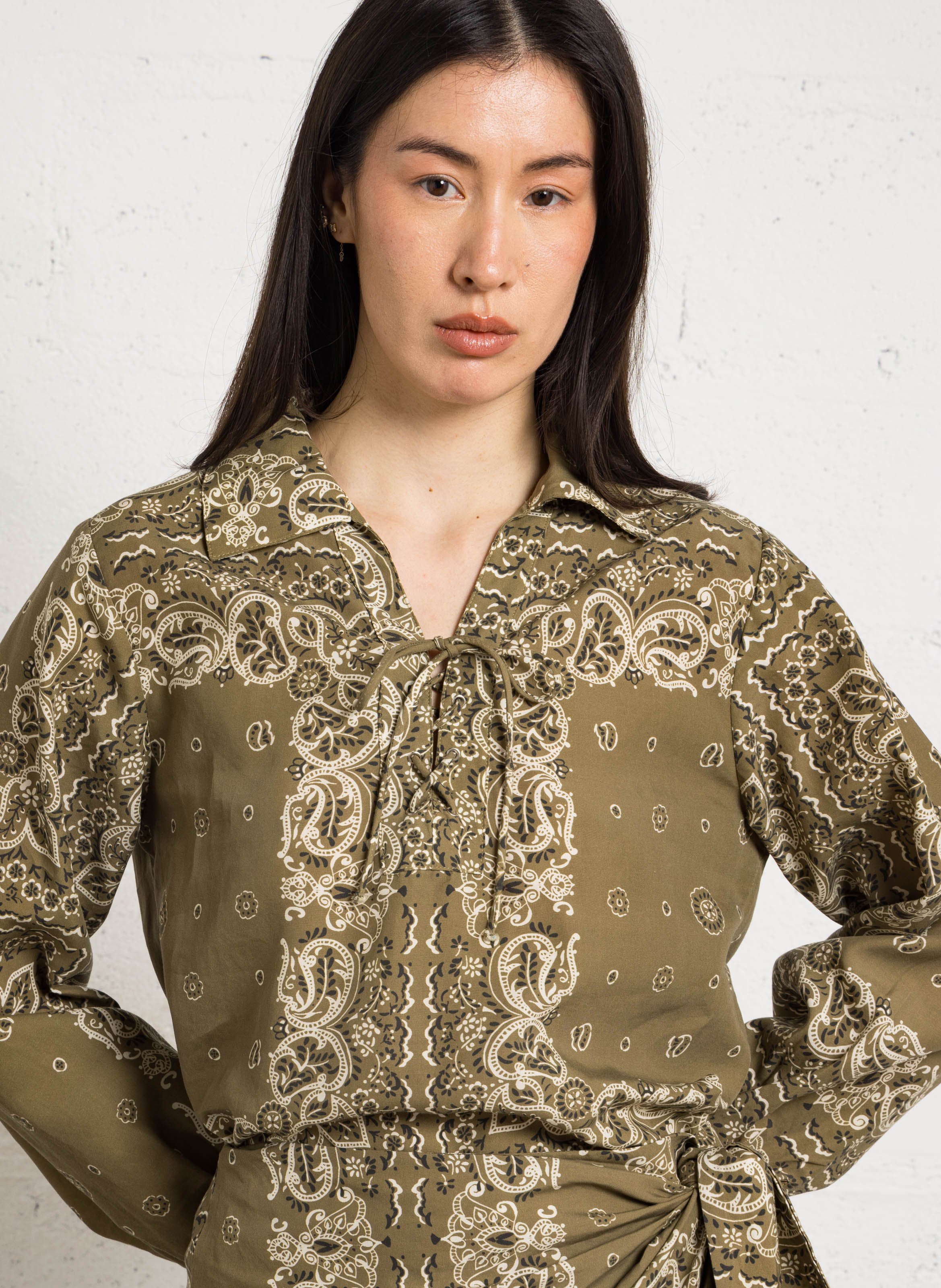 Bedrucktes Bandana-Oberteil THE NEW SOCIETY Khaki