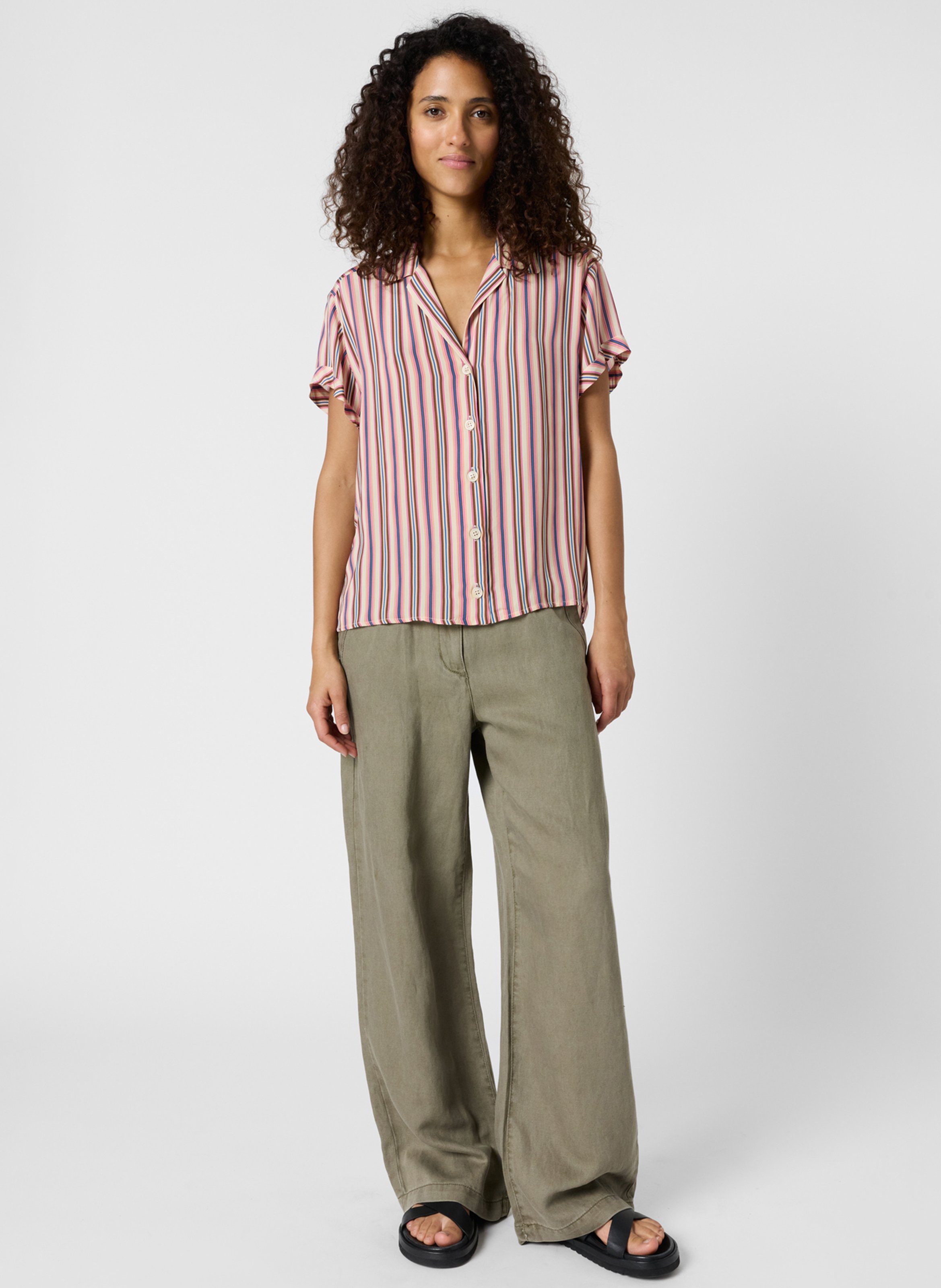 Gerade geschnittenes Streifenhemd mit klassischem Kragen GERARD DAREL Schwarz