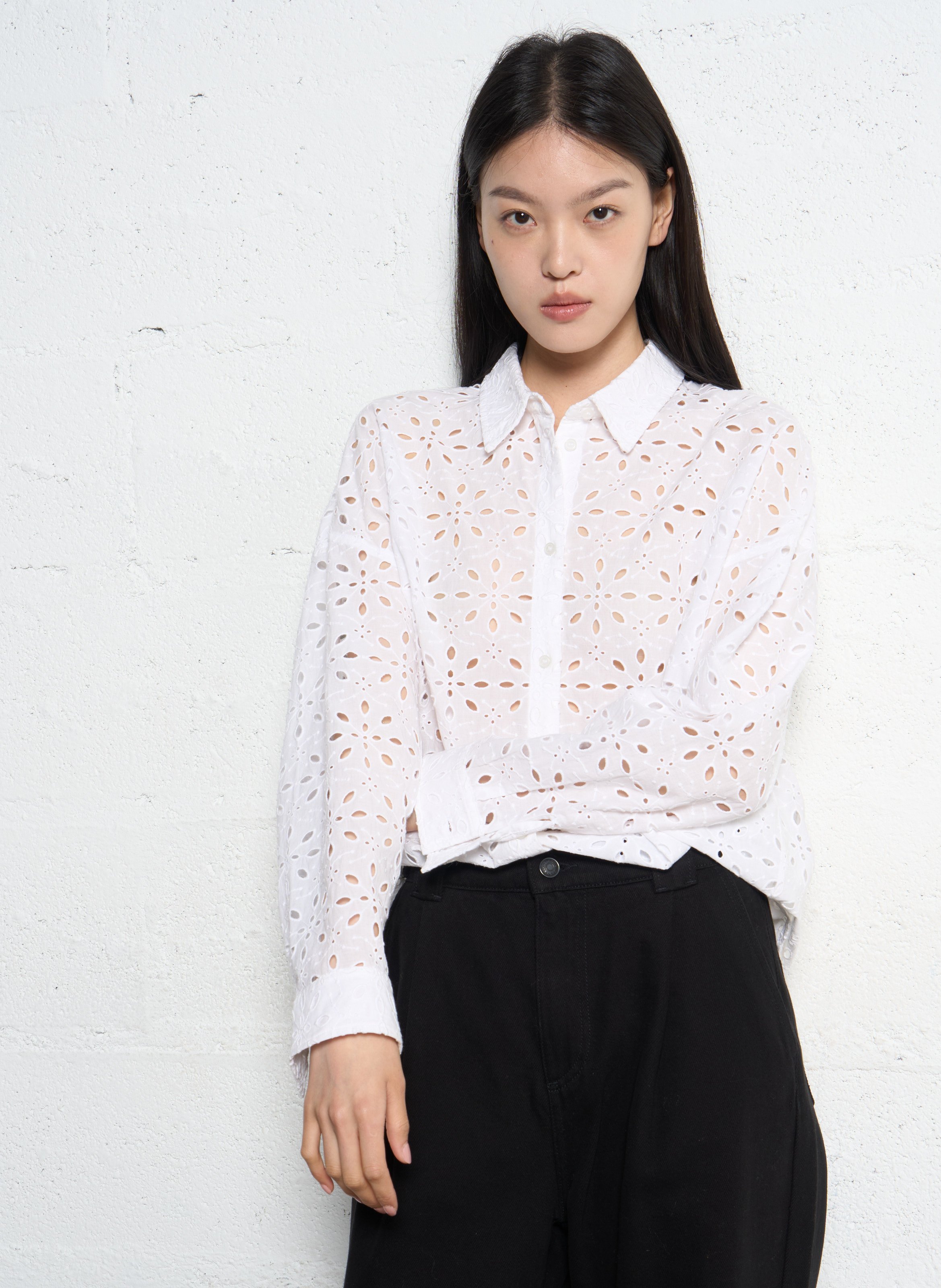 Oversize Hemd mit klassischem Kragen in Broderie Anglaise IKKS