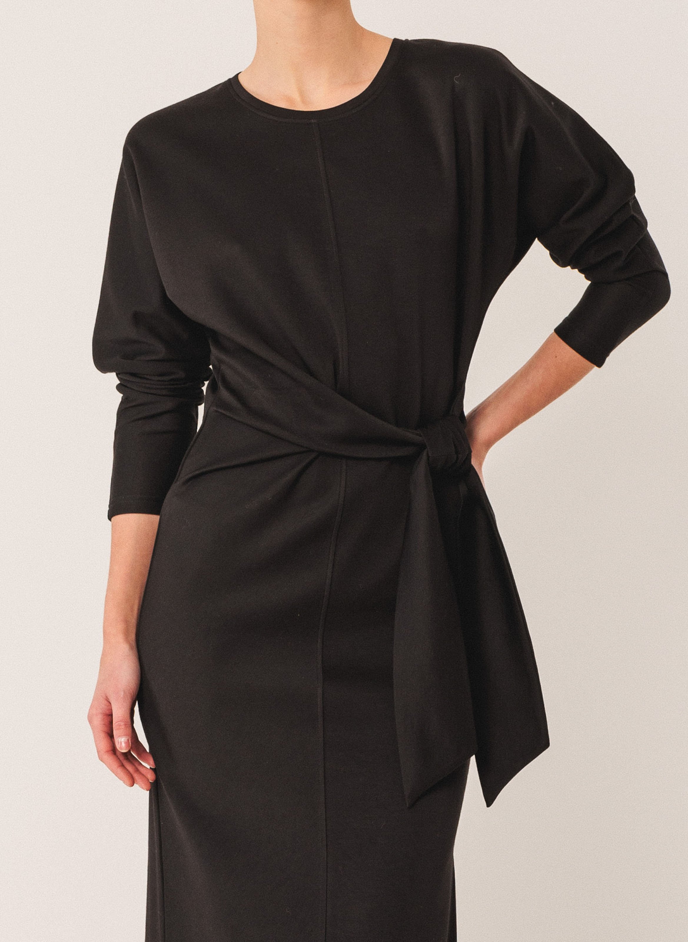Round-neck midi dress INDI & COLD Black