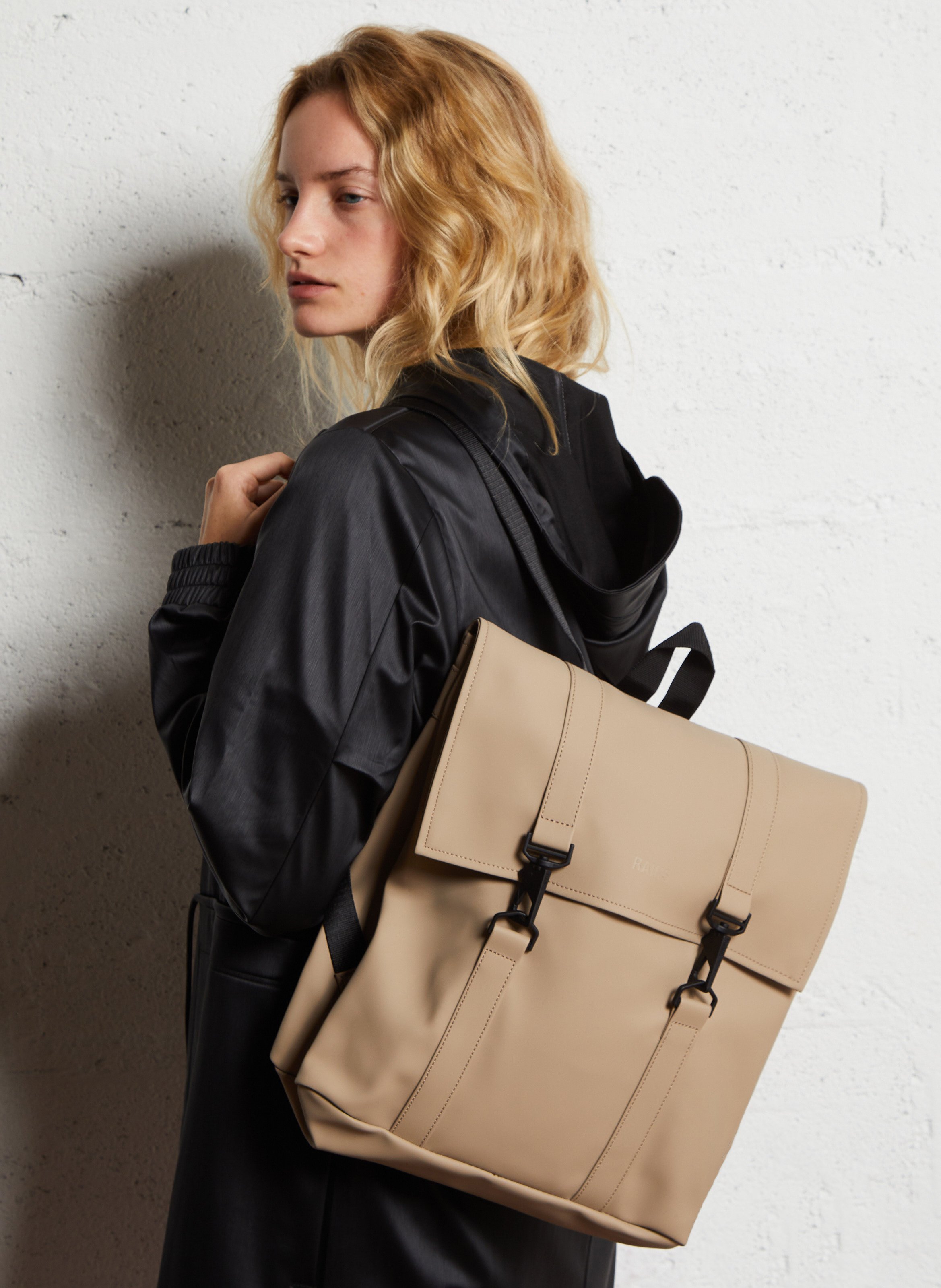 Waterproof backpack RAINS Beige