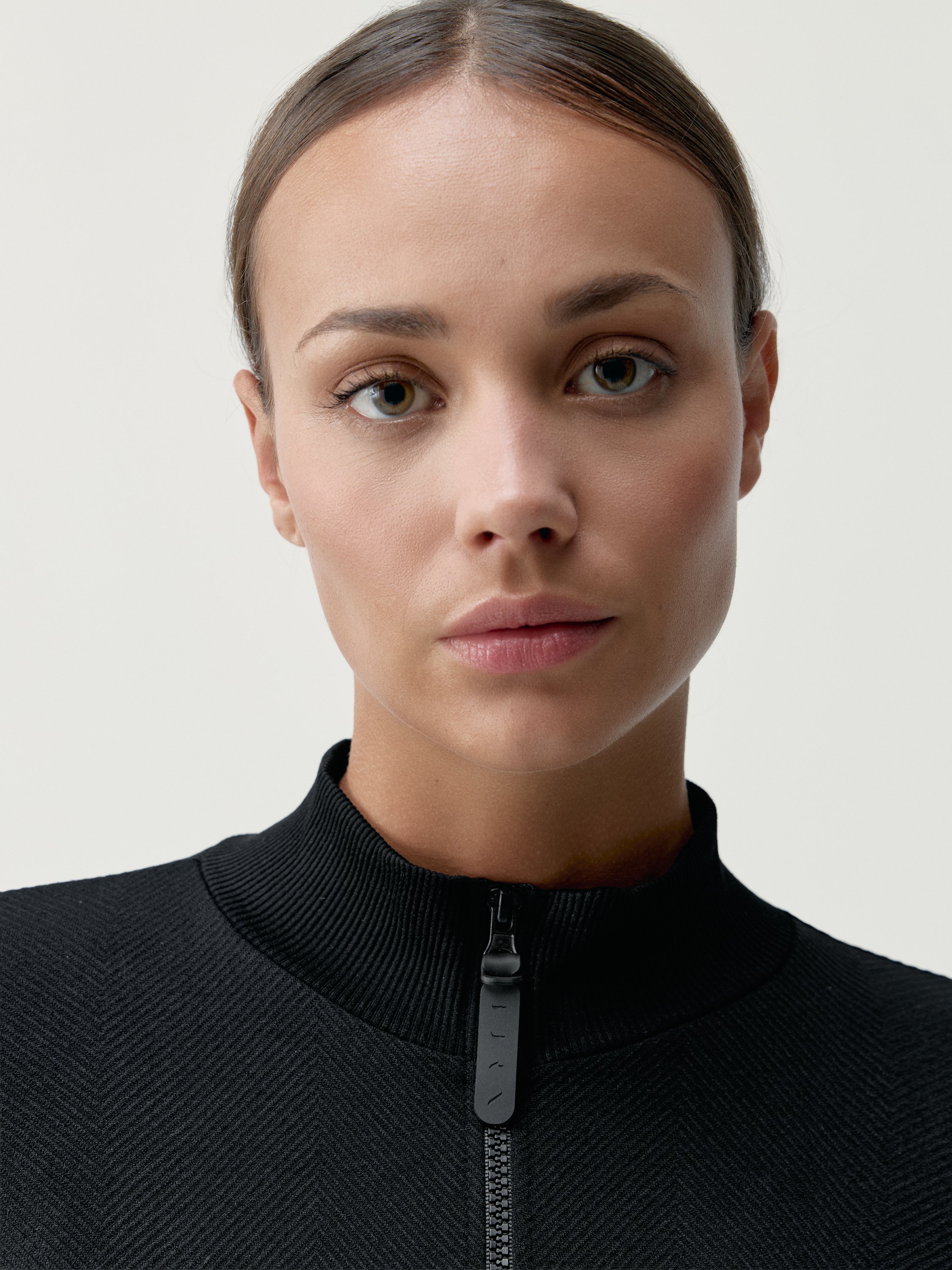 Performance jacket BORN LIVING YOGA Black