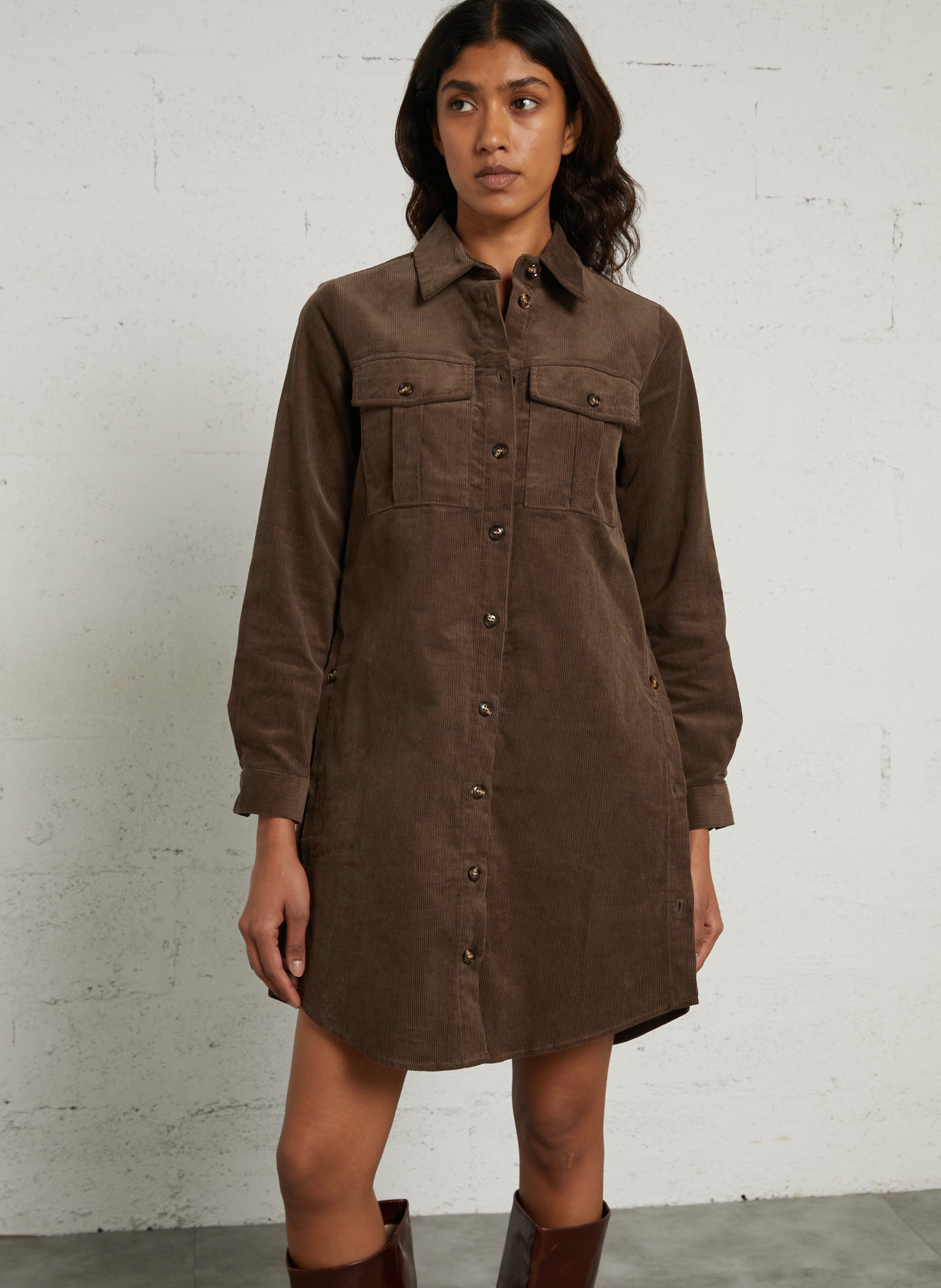 Robe courte droite côtelé en coton LA PETITE ETOILE Marron