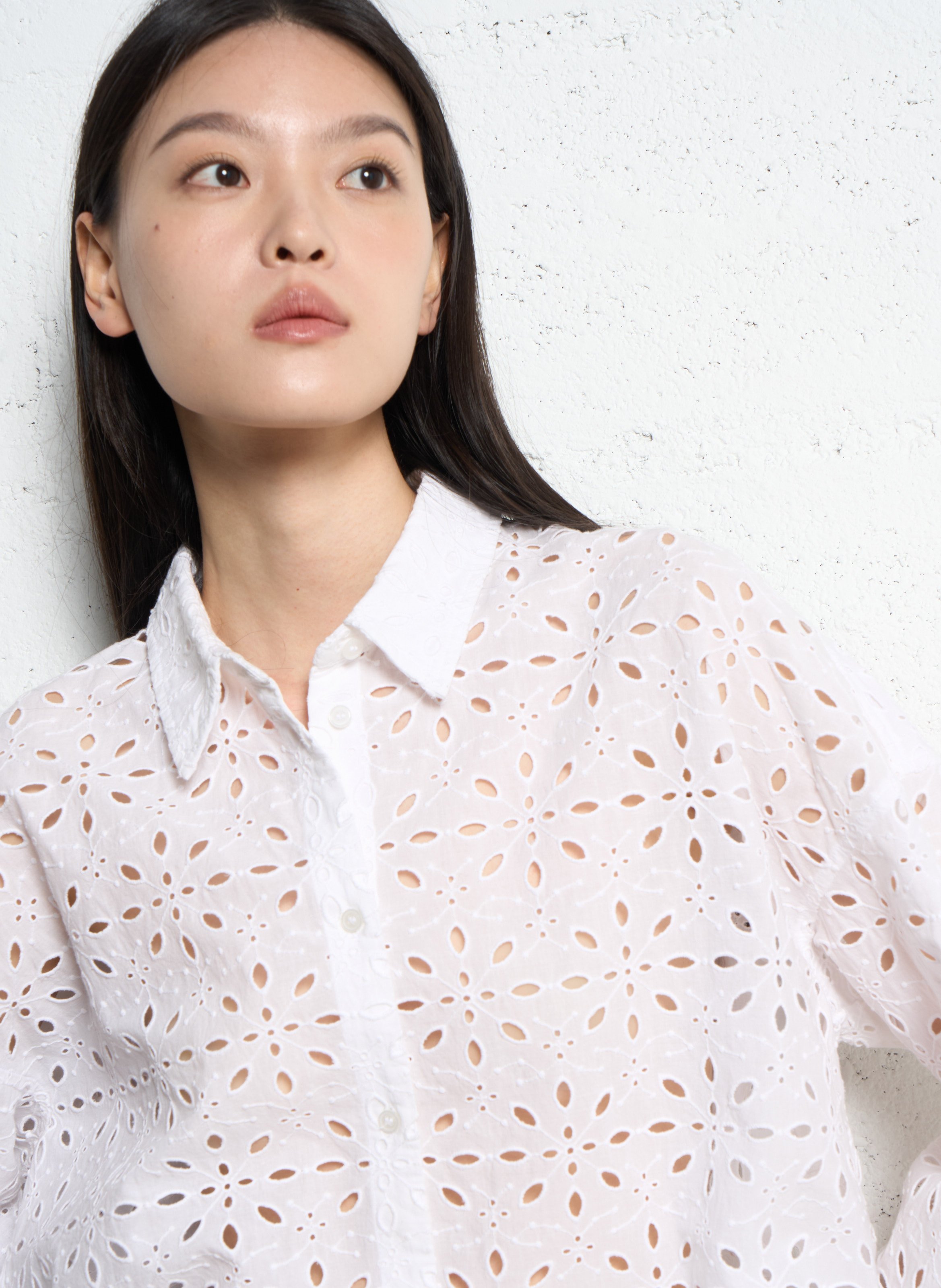 Oversize Hemd mit klassischem Kragen in Broderie Anglaise IKKS Weiss