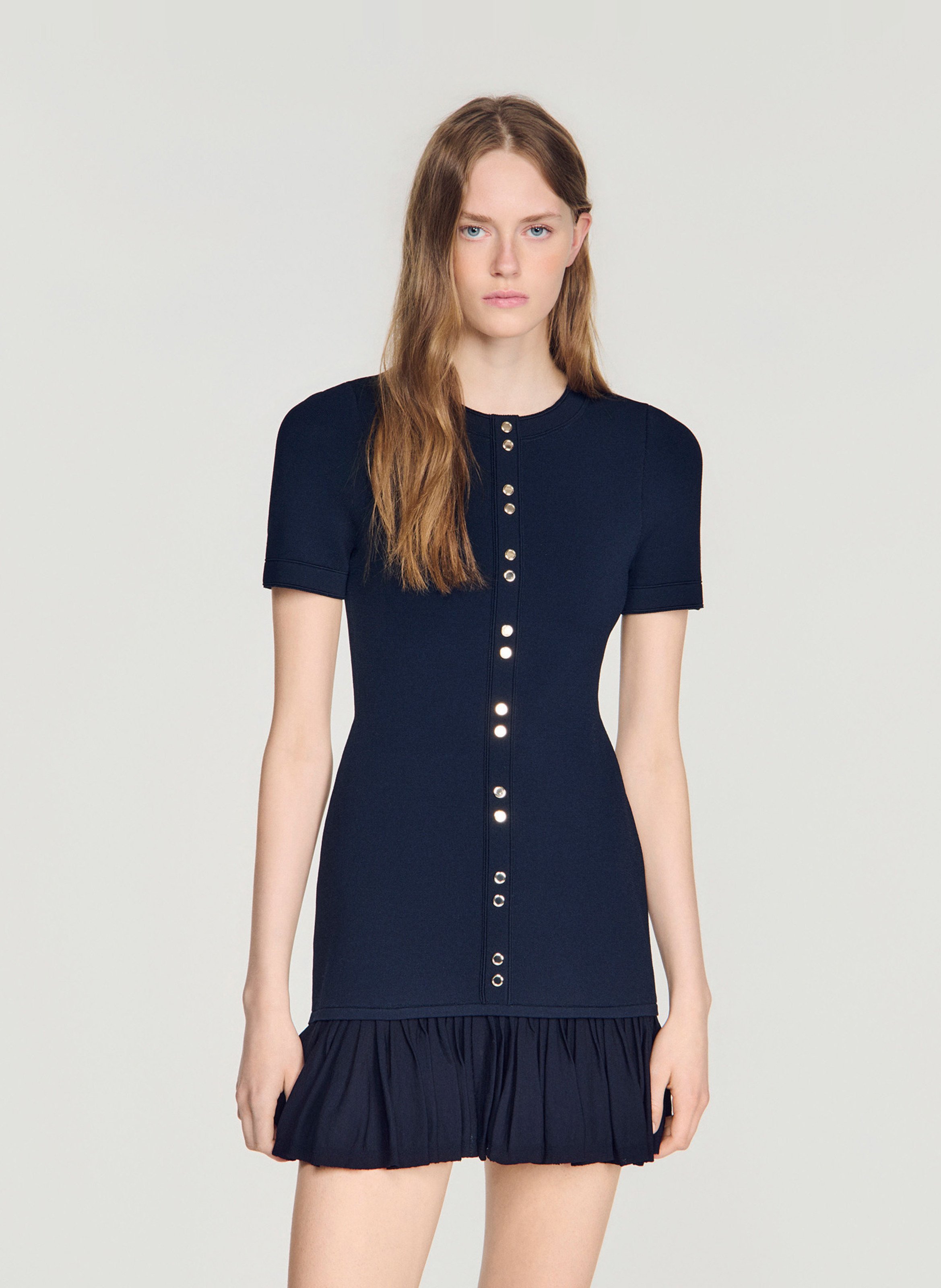 Robe courte ajustée col rond SANDRO Blauw