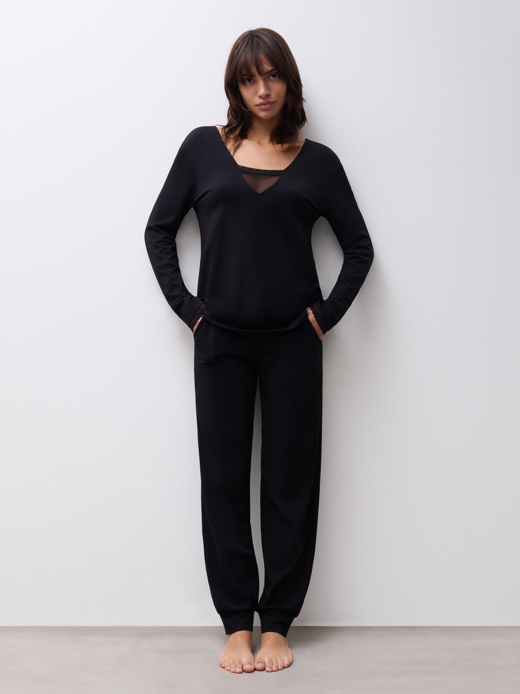 Long-sleeve lace t-shirt CHANTELLE Black