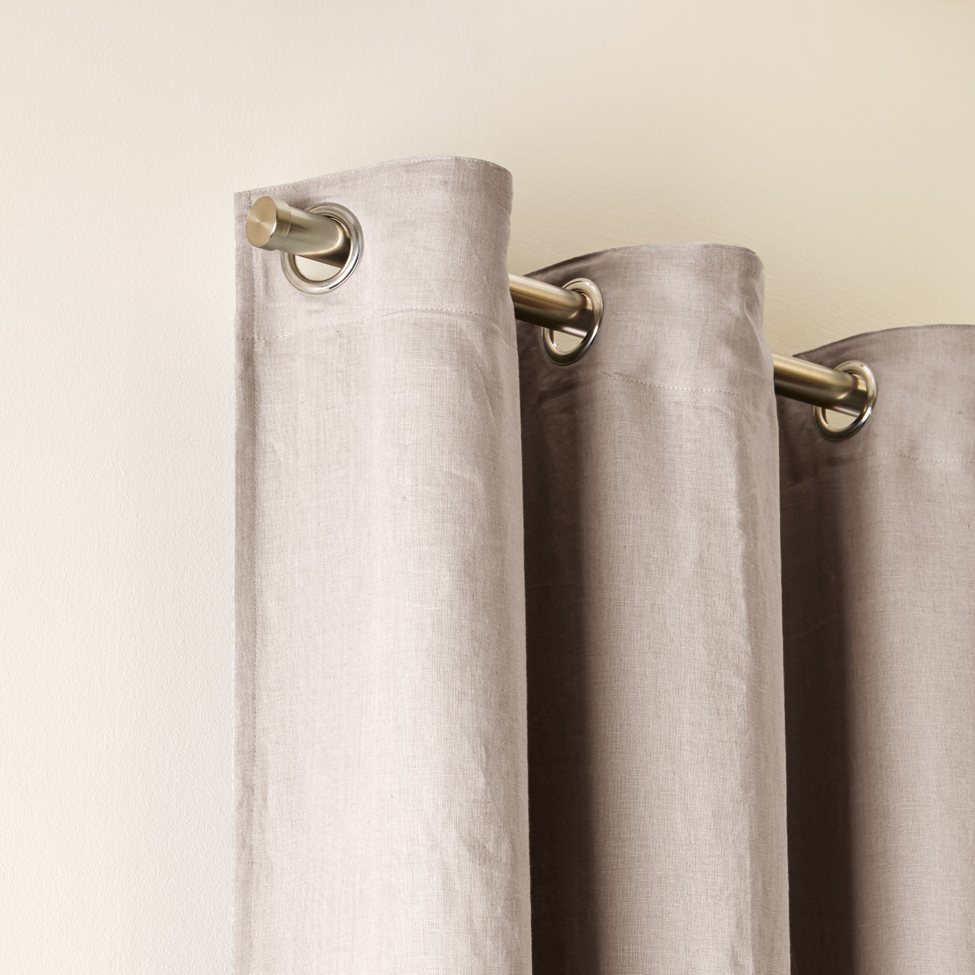 Lined black-out curtain with eyelets MADURA Beige