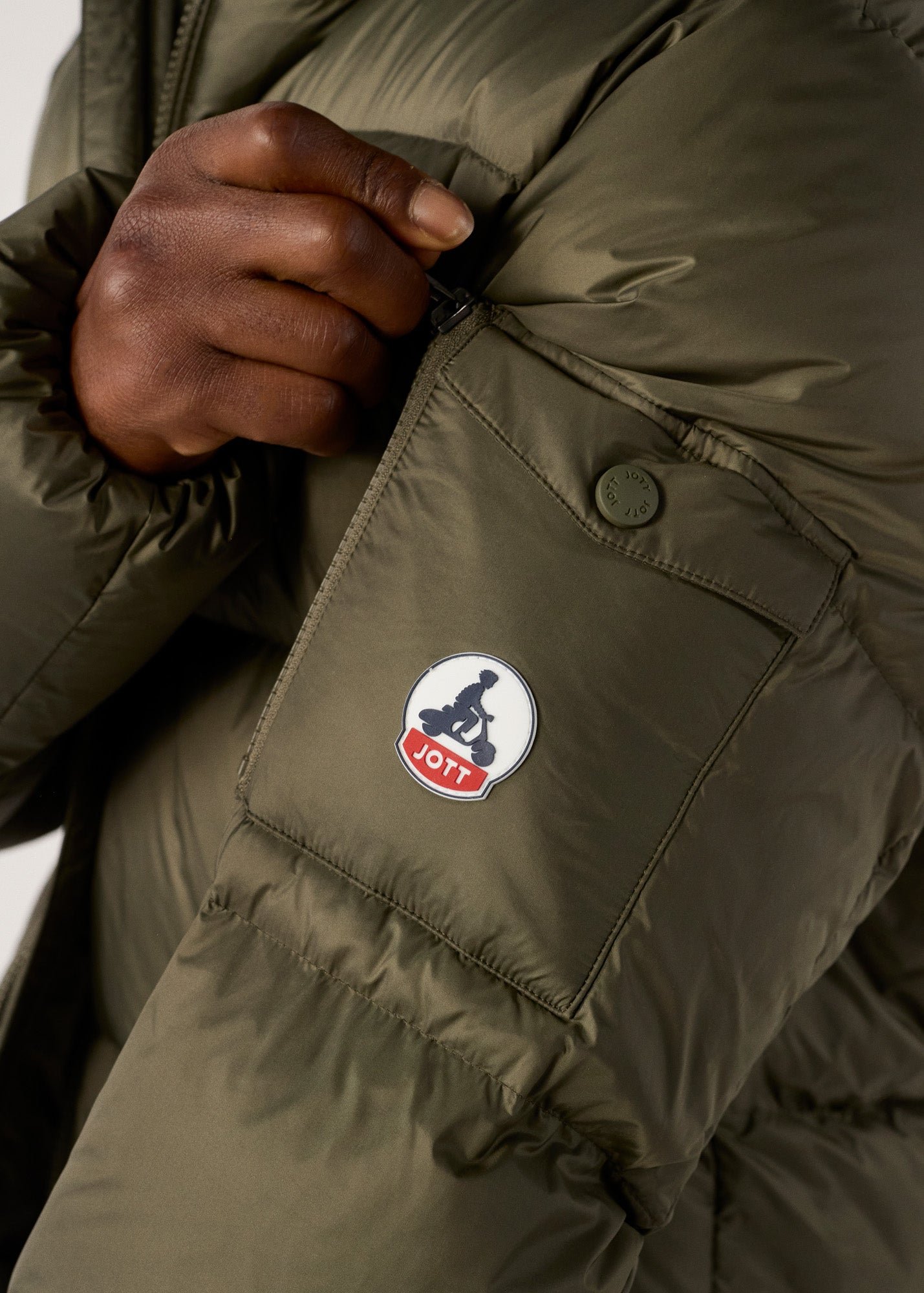 Java hooded puffer jacket for extreme cold JOTT Green