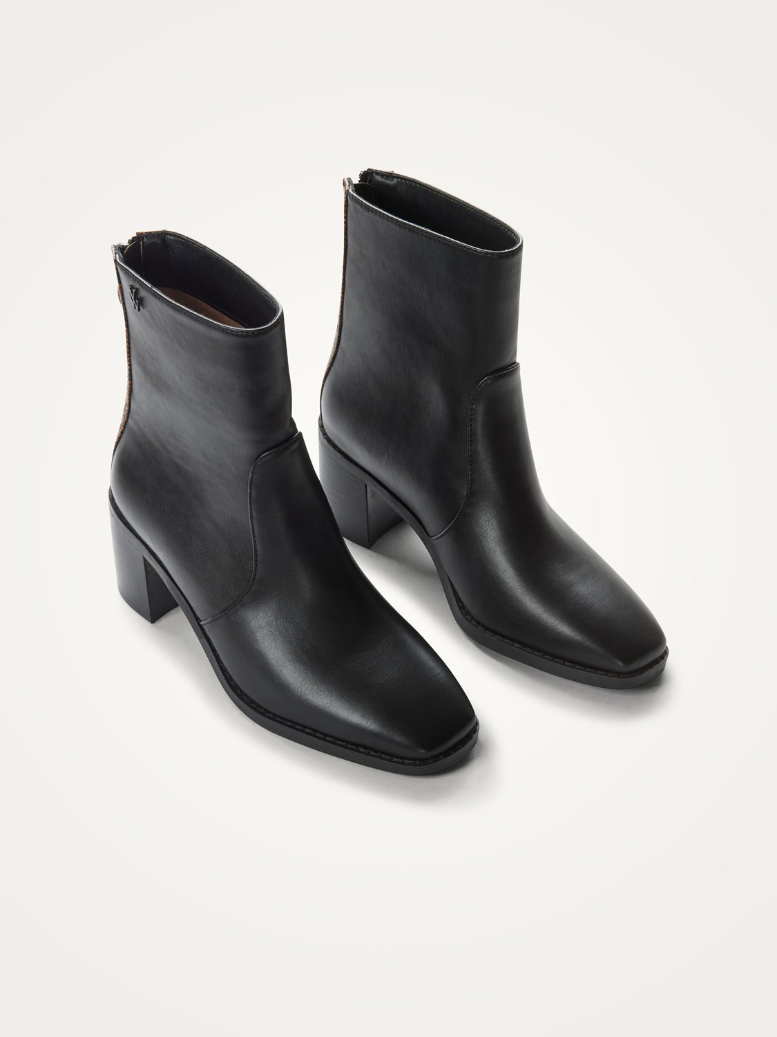 Bottines léopard à talon Noir