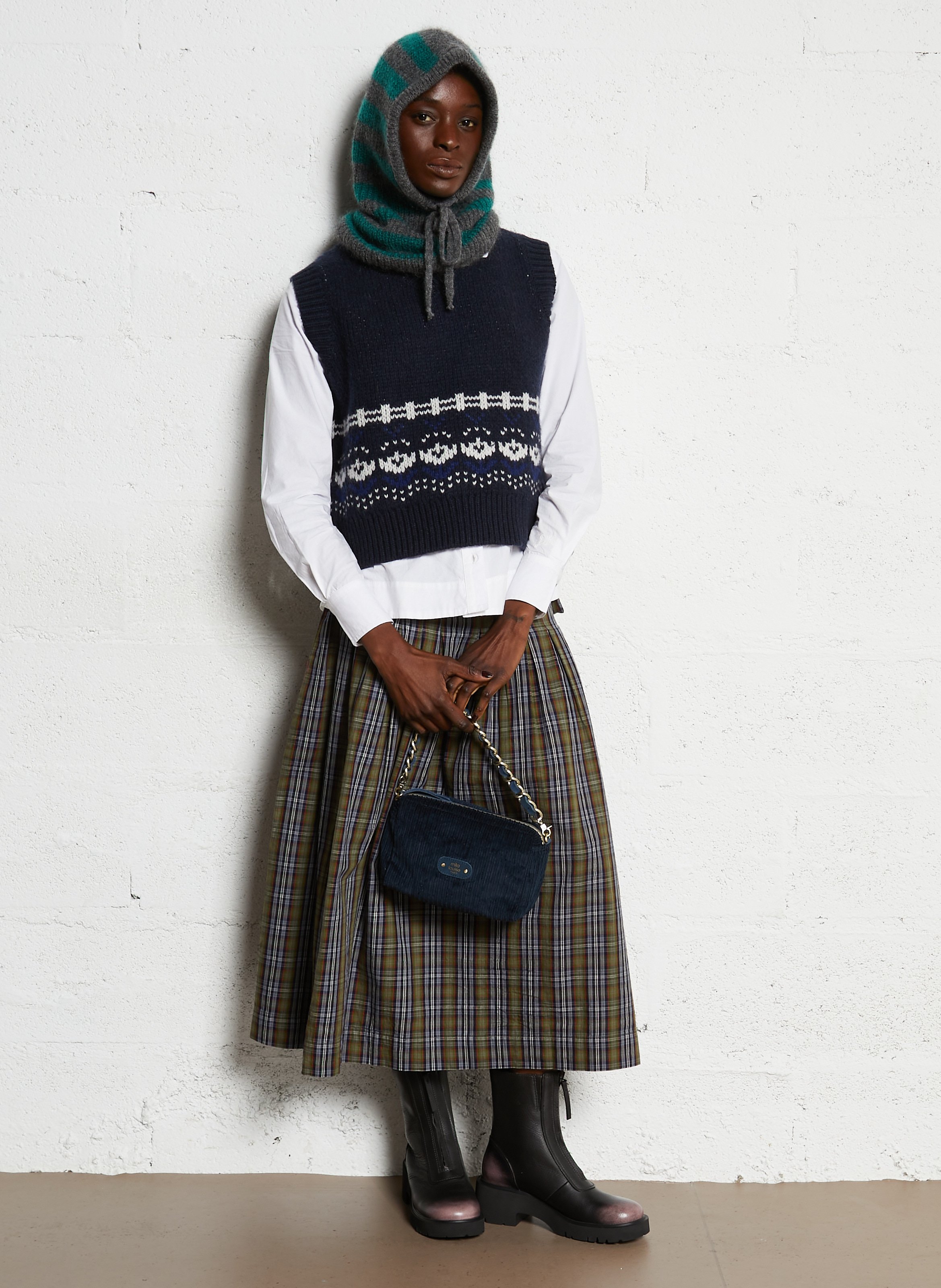 Schoudertas van geribbeld suèdeleer MILA LOUISE Blauw