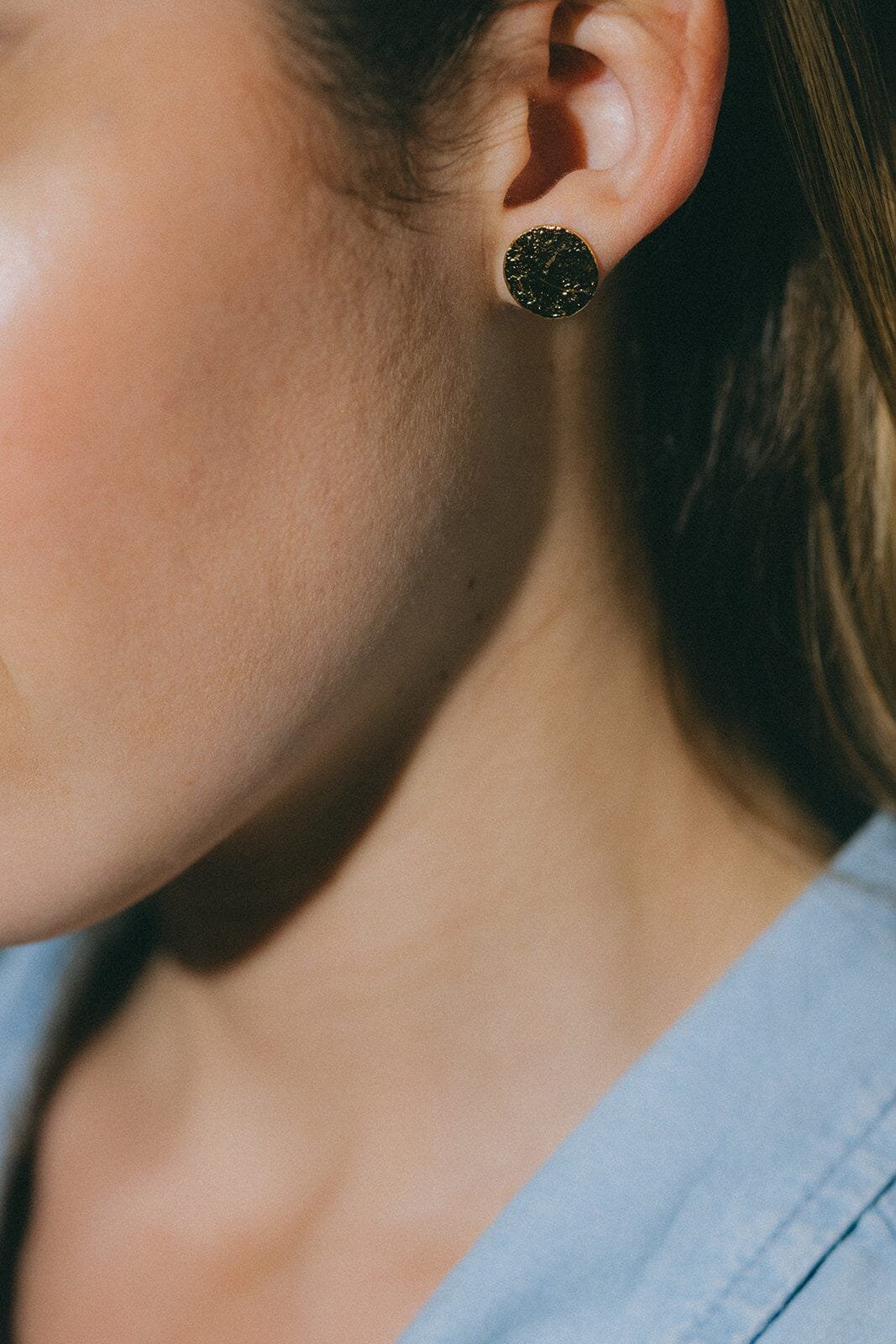 Hammered round silver-plated stud earrings MONSIEUR SIMONE Silver