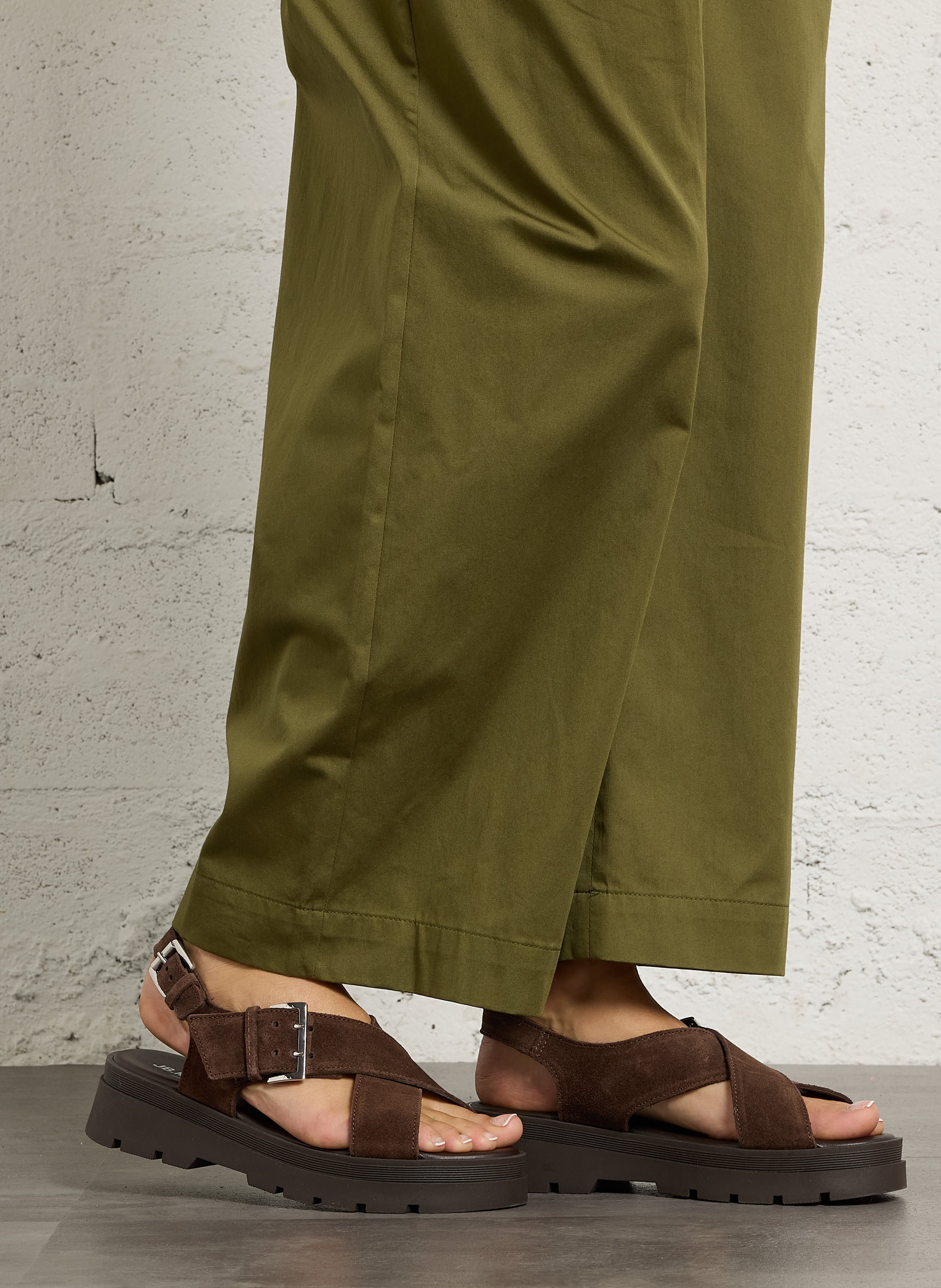 Sandales plates en cuir velours JB MARTIN Marron