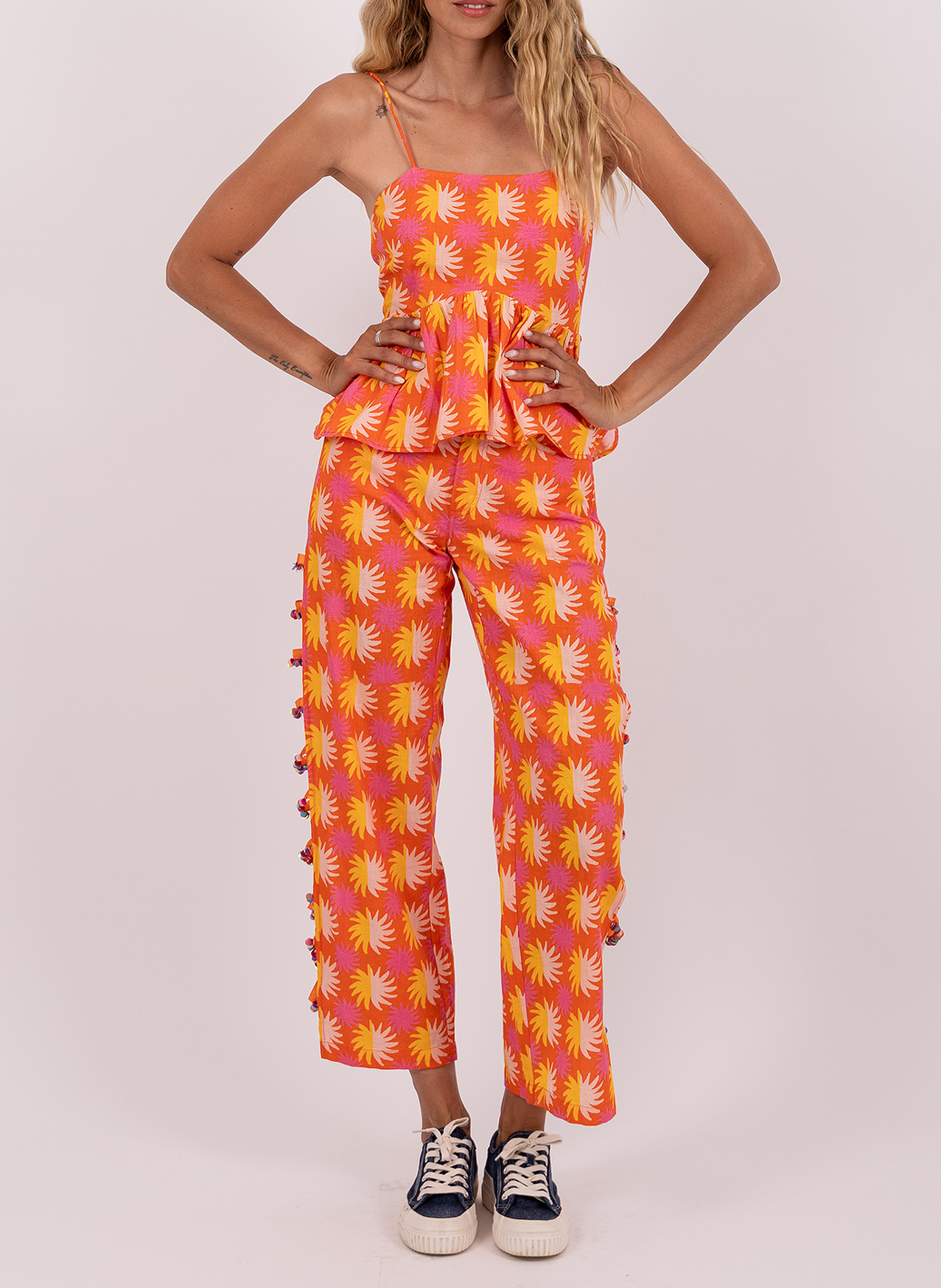 Trägertop mit bedruckten Volants SUNDRESS Orange