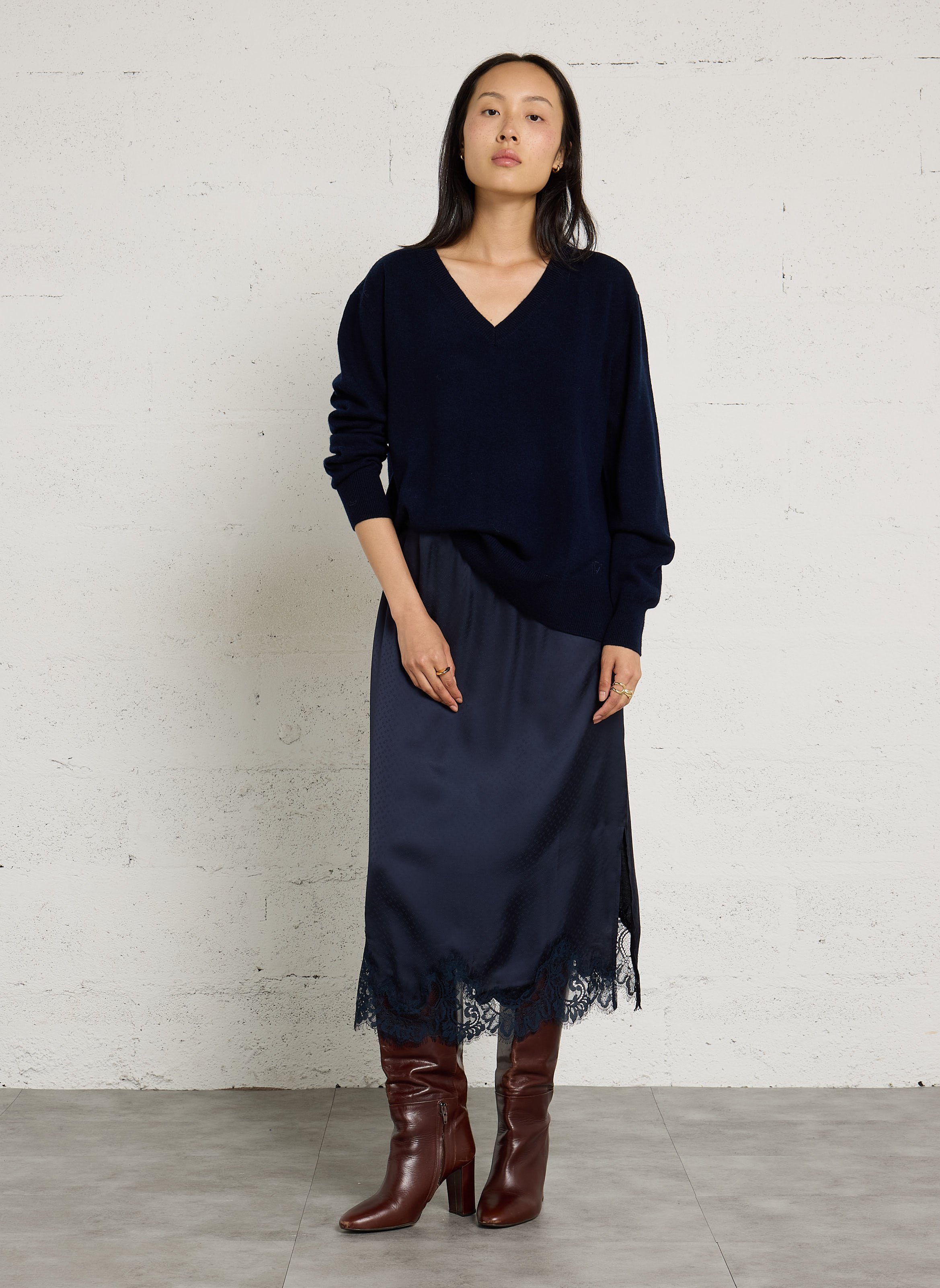 Rechte pullover met V-hals in wol en kasjmier PETITE MENDIGOTE Blauw