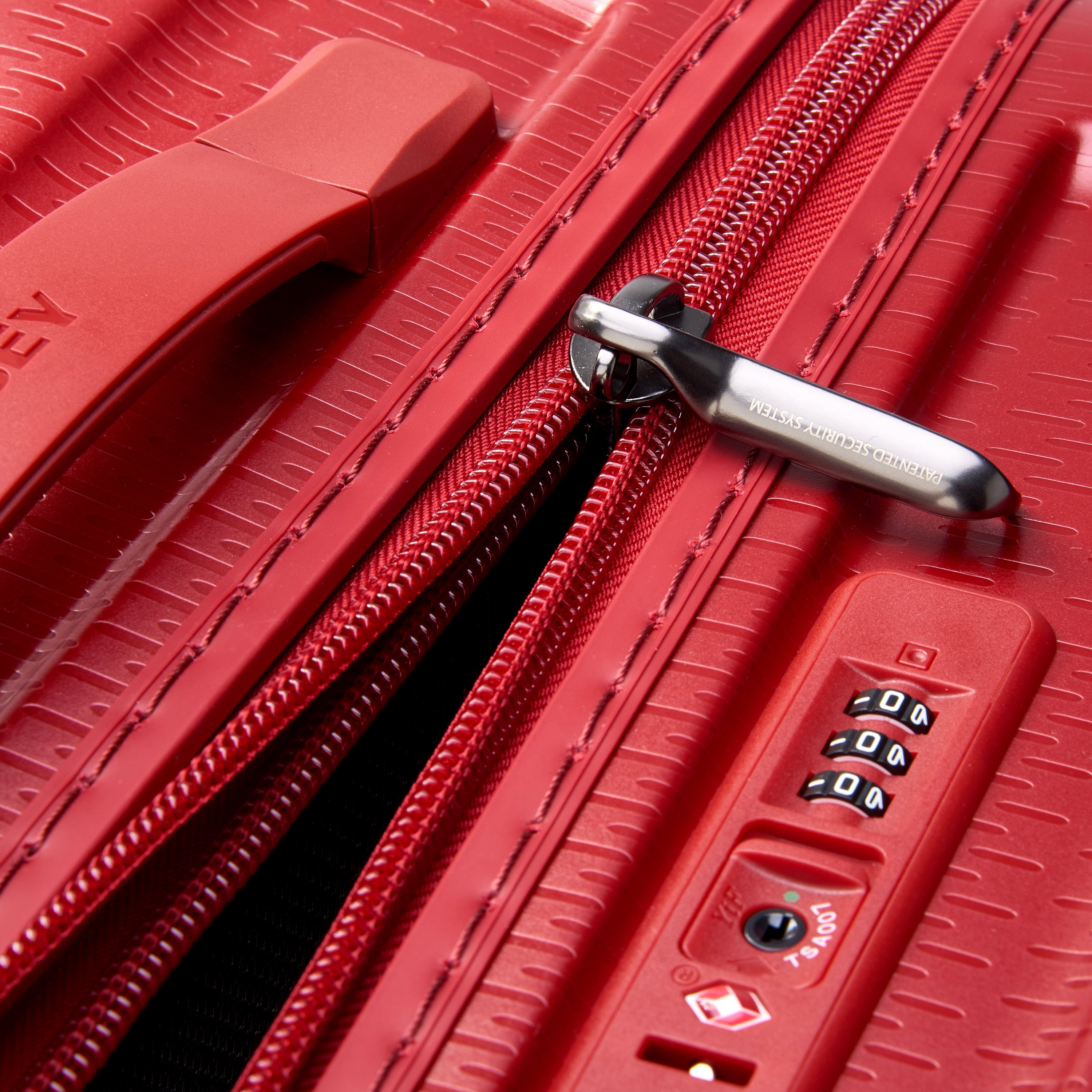 Rigid hold suitcase DELSEY PARIS Red