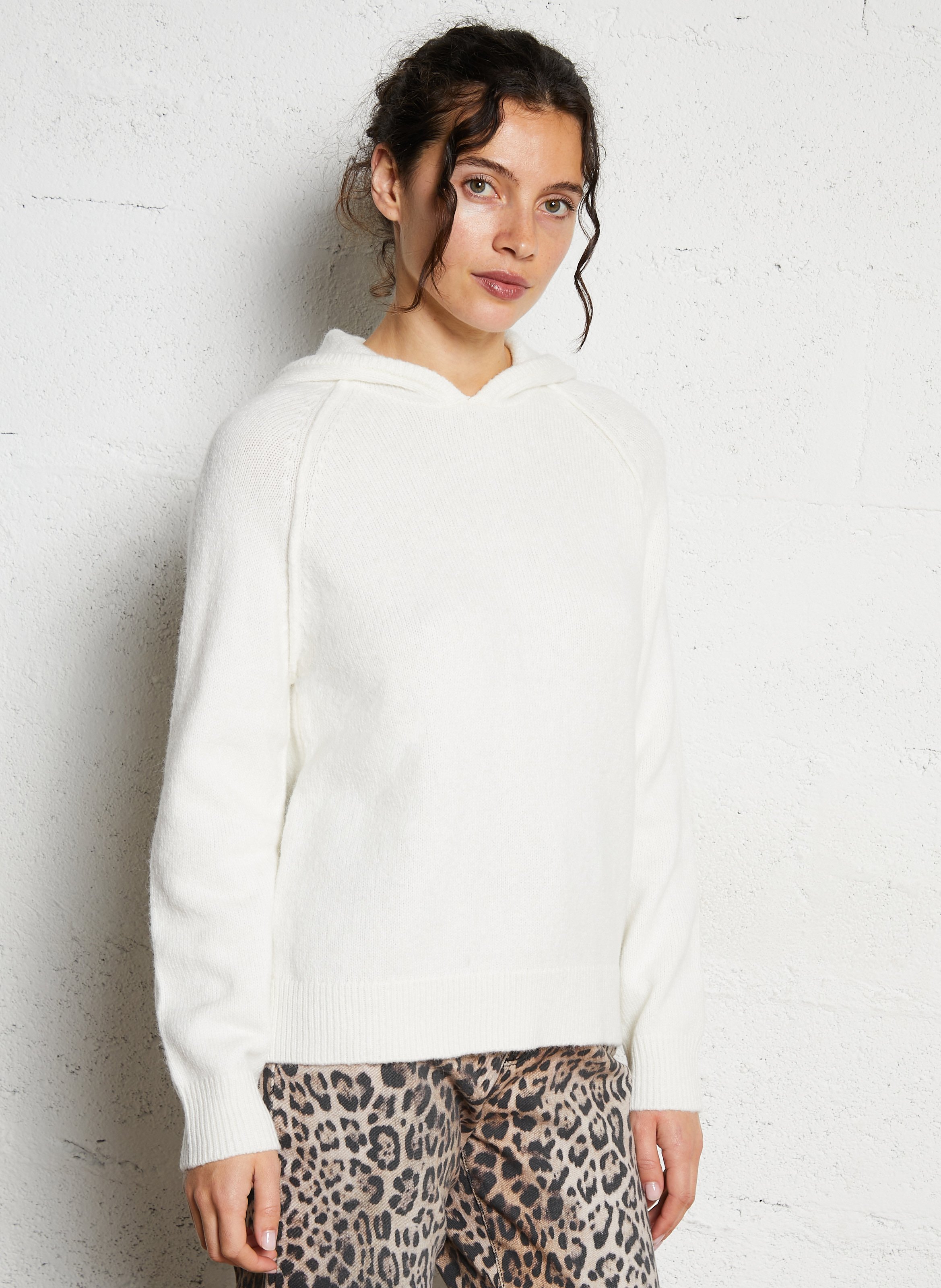 Pull droit à capuche SUD EXPRESS Blanc