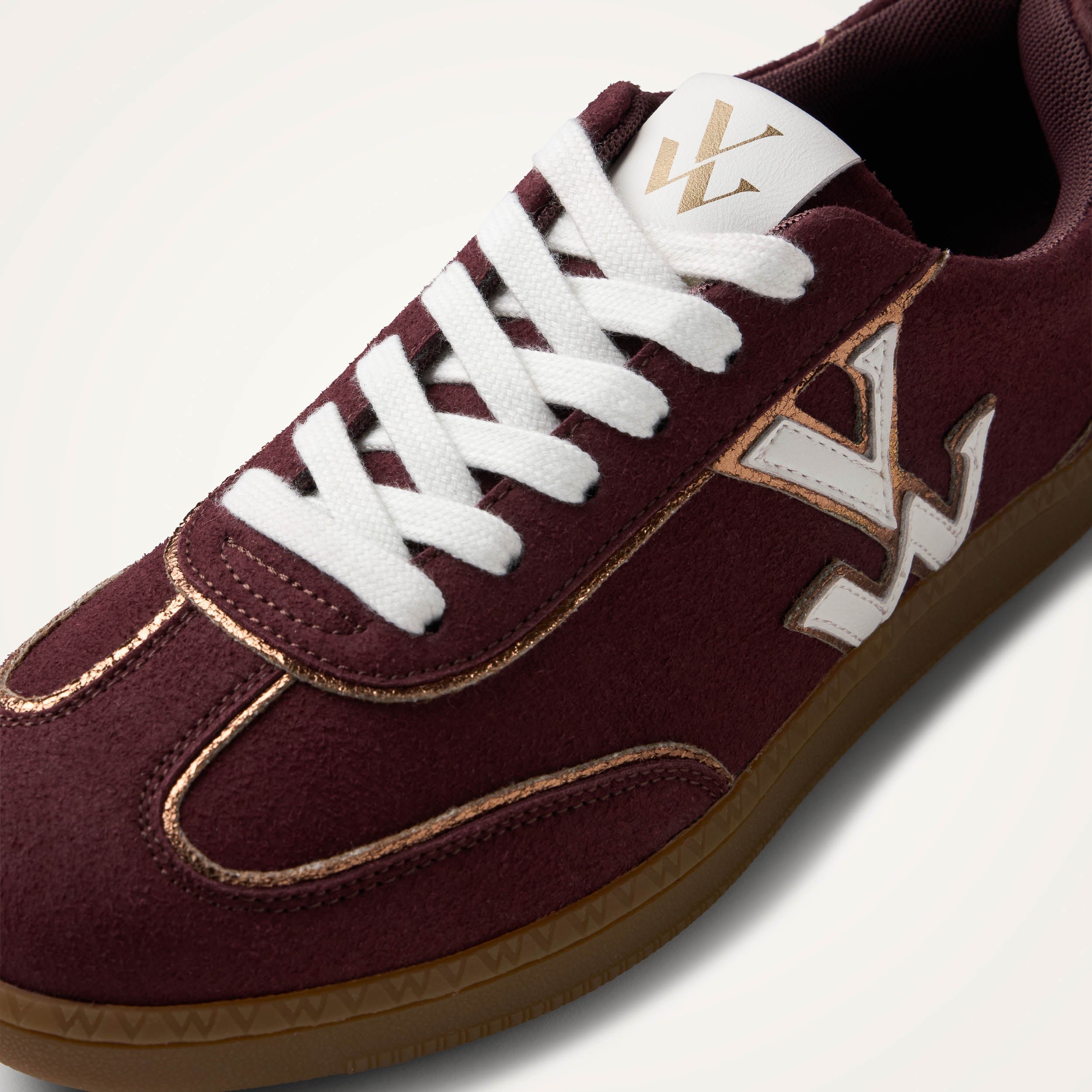 Baskets basses rétro à lacets VANESSA WU Rouge