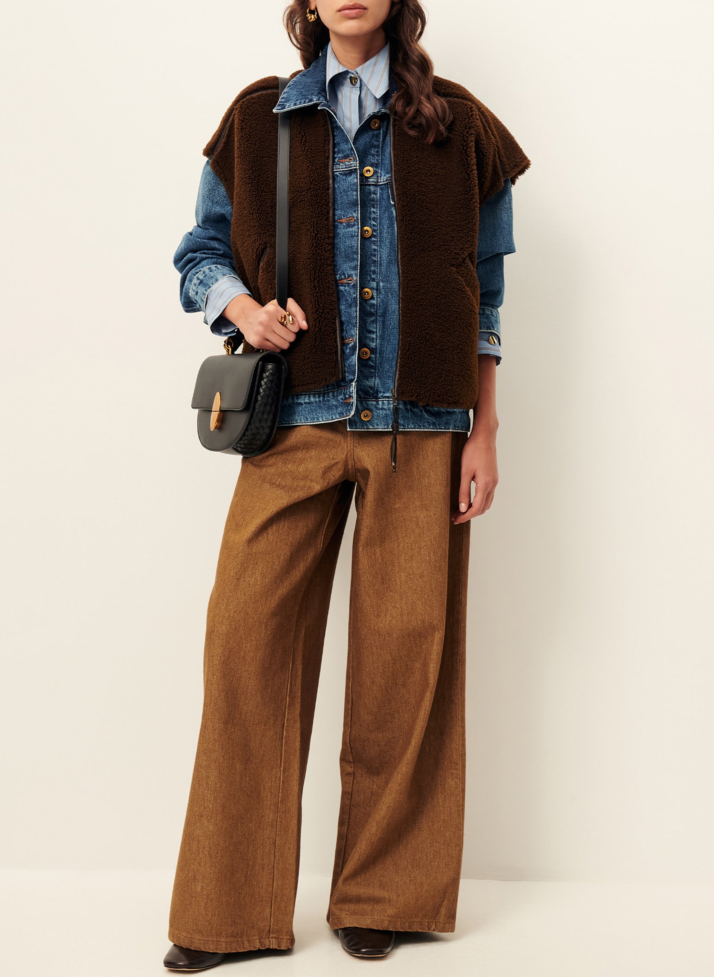 Veste sans manches zippée en fourrure bouclée SESSUN Marron