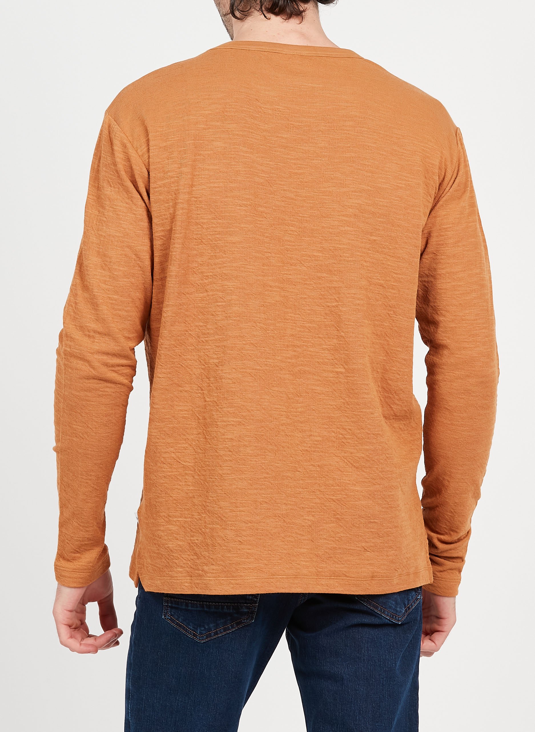 Tee-shirt col rond en coton bio KNOWLEDGE COTTON APPAREL Marron