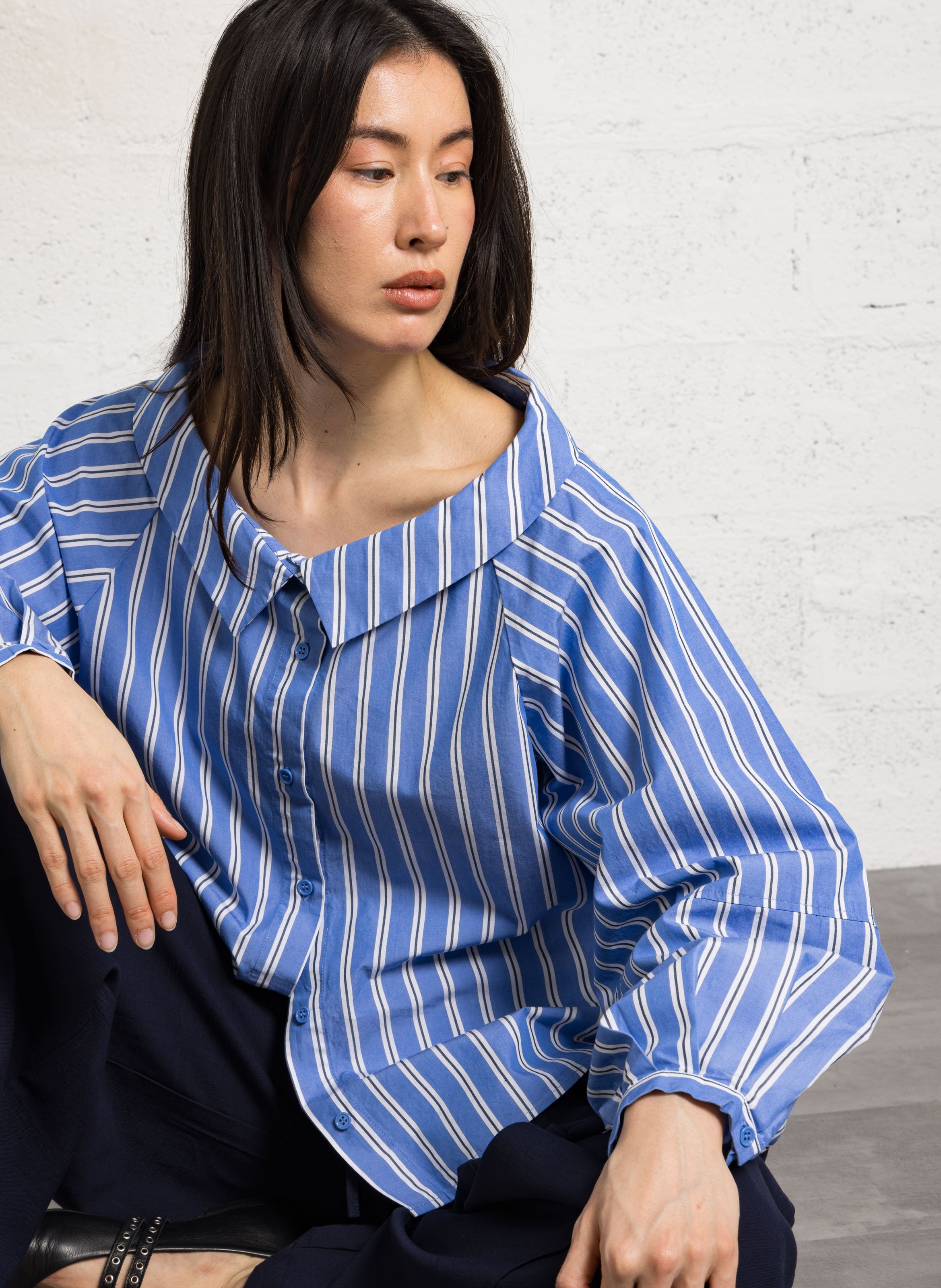 Straight shirt with striped lapel NORR Blue